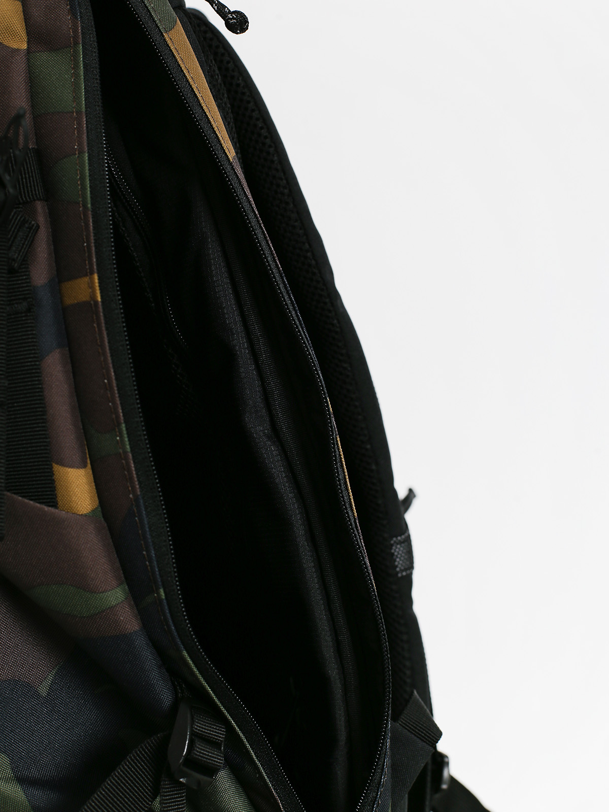 Plecak Ogio Alpha 525R Rolltop (camo)