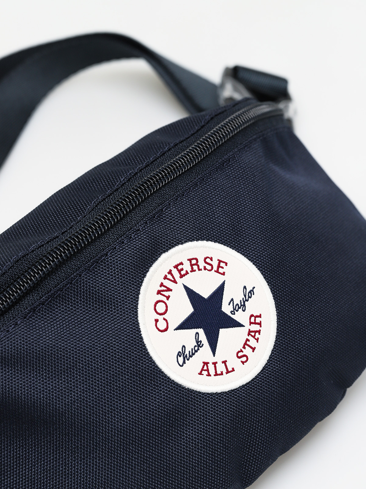 Nerka Converse Sling Pack (obsidian/dk obsidian)