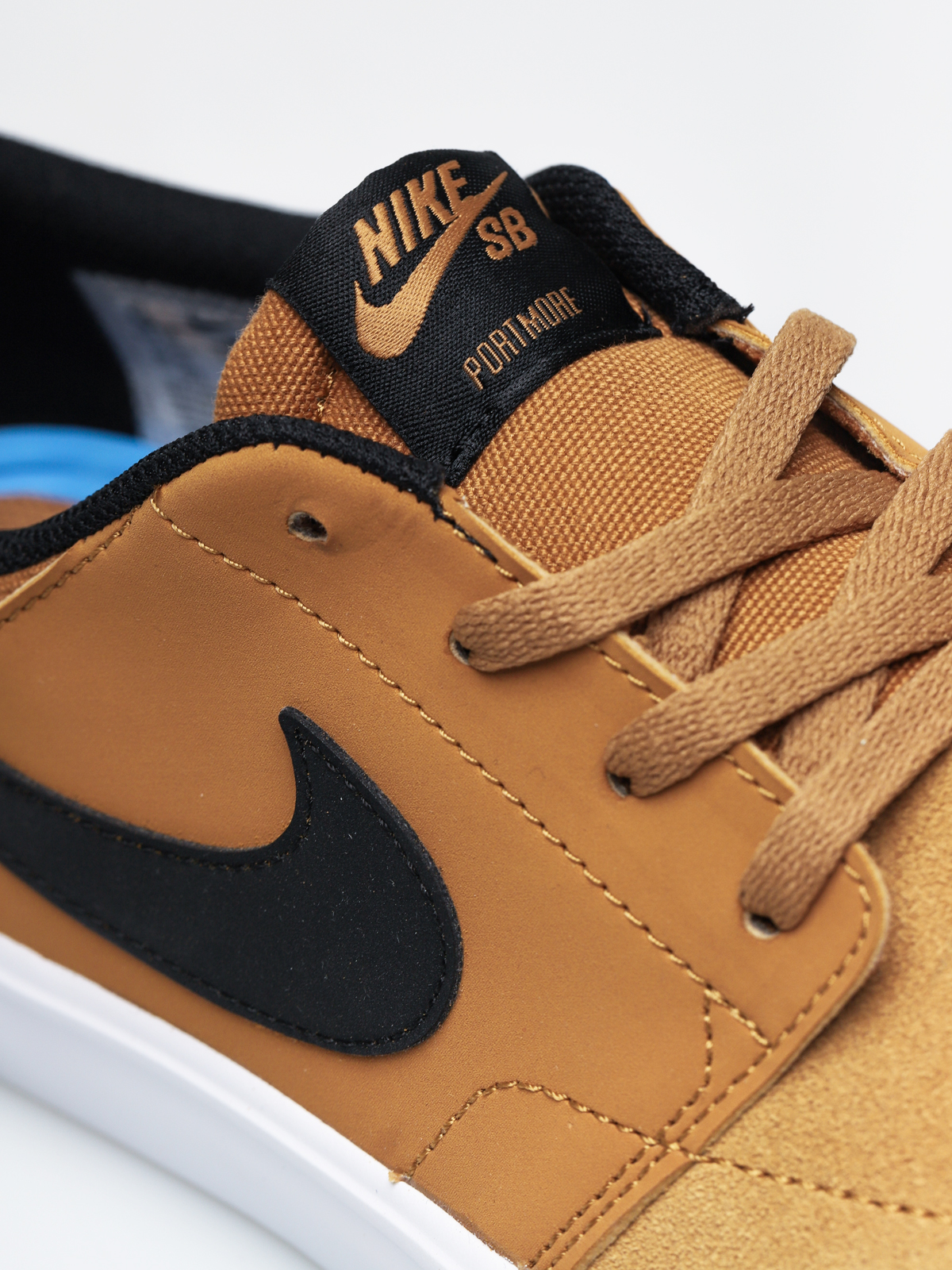 Buty Nike SB Solarsoft Portmore II (wheat/black white)