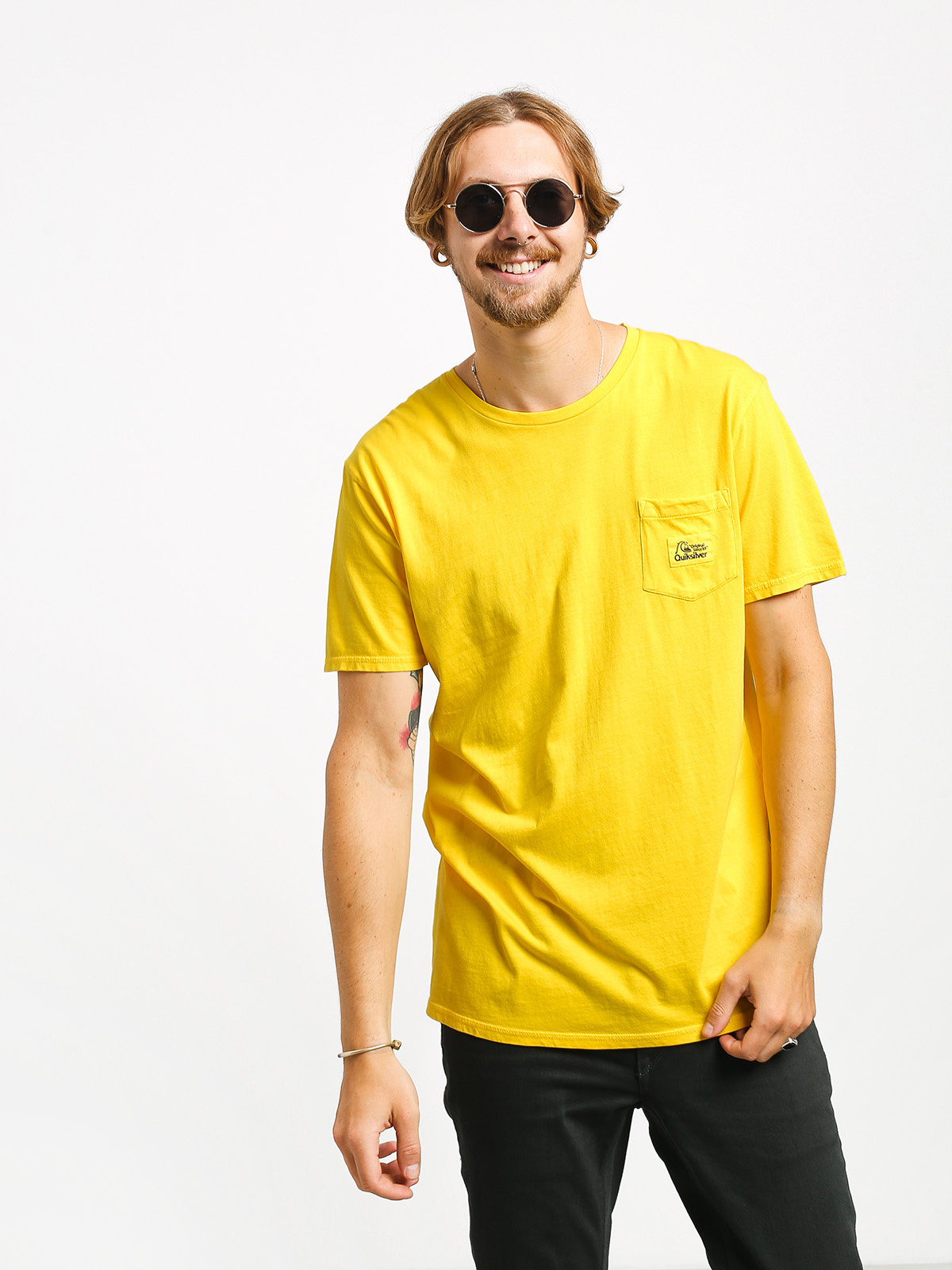 T-shirt Quiksilver Above The Lip (sulphur)