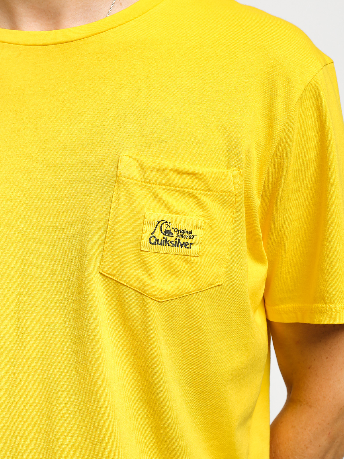 T-shirt Quiksilver Above The Lip (sulphur)