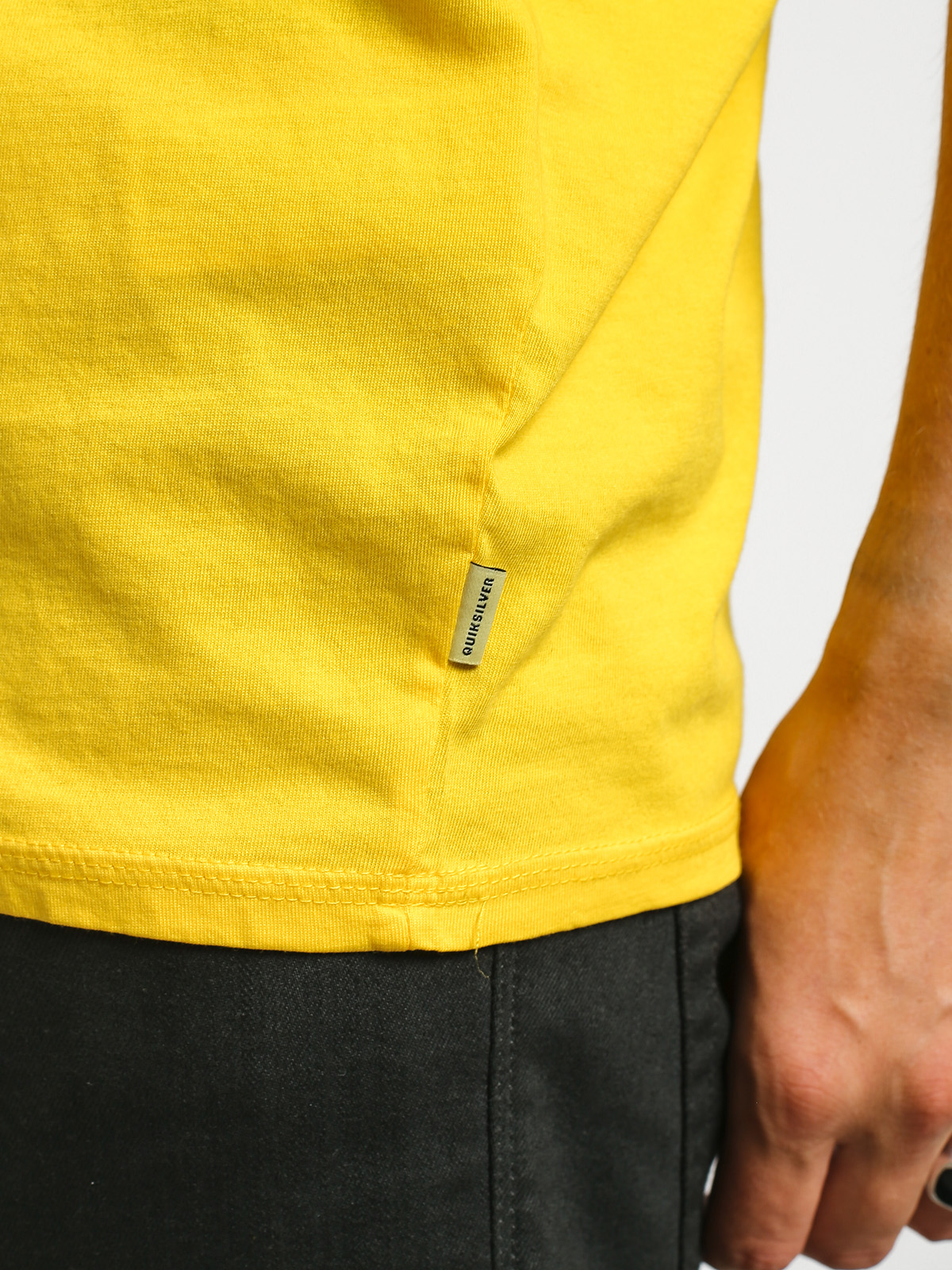 T-shirt Quiksilver Above The Lip (sulphur)