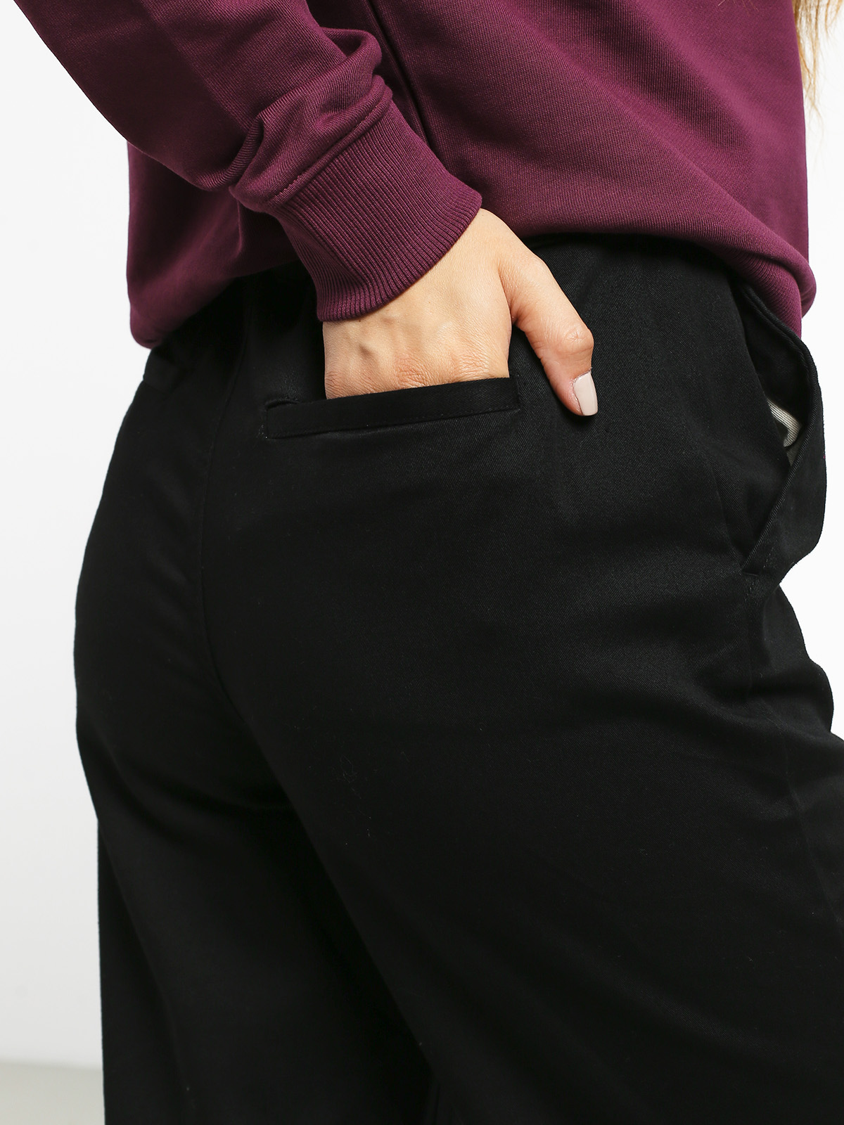 Spodnie Vans Authentic Chino Wmn (black)
