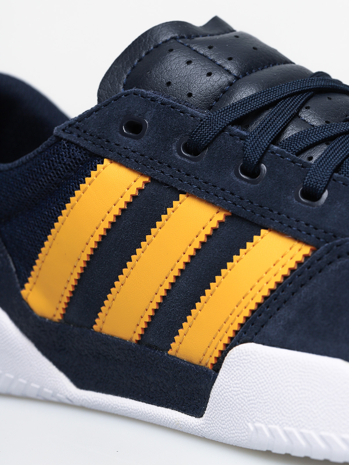 Buty adidas City Cup (collegiate navy/active gold/ftwr white)