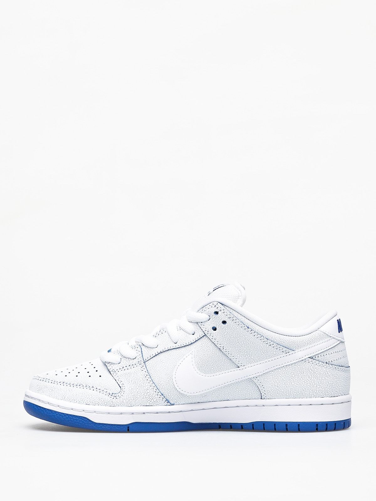 white sb dunk low