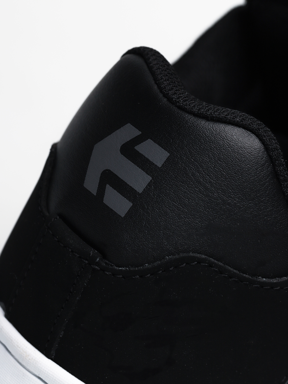 Buty Etnies Fader 2 (black/white/gum)