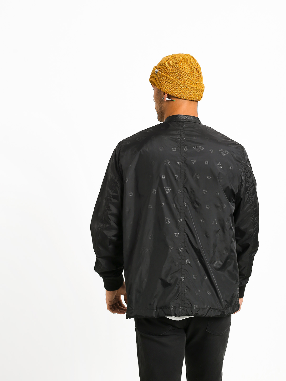 Kurtka Diamond Supply Co. Monogram (black)