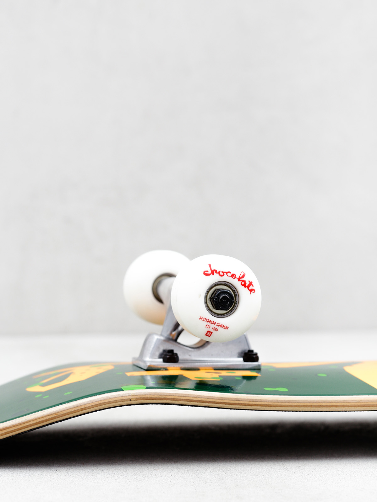 Deskorolka Chocolate Eldrige Jawbreaker (green/orange)