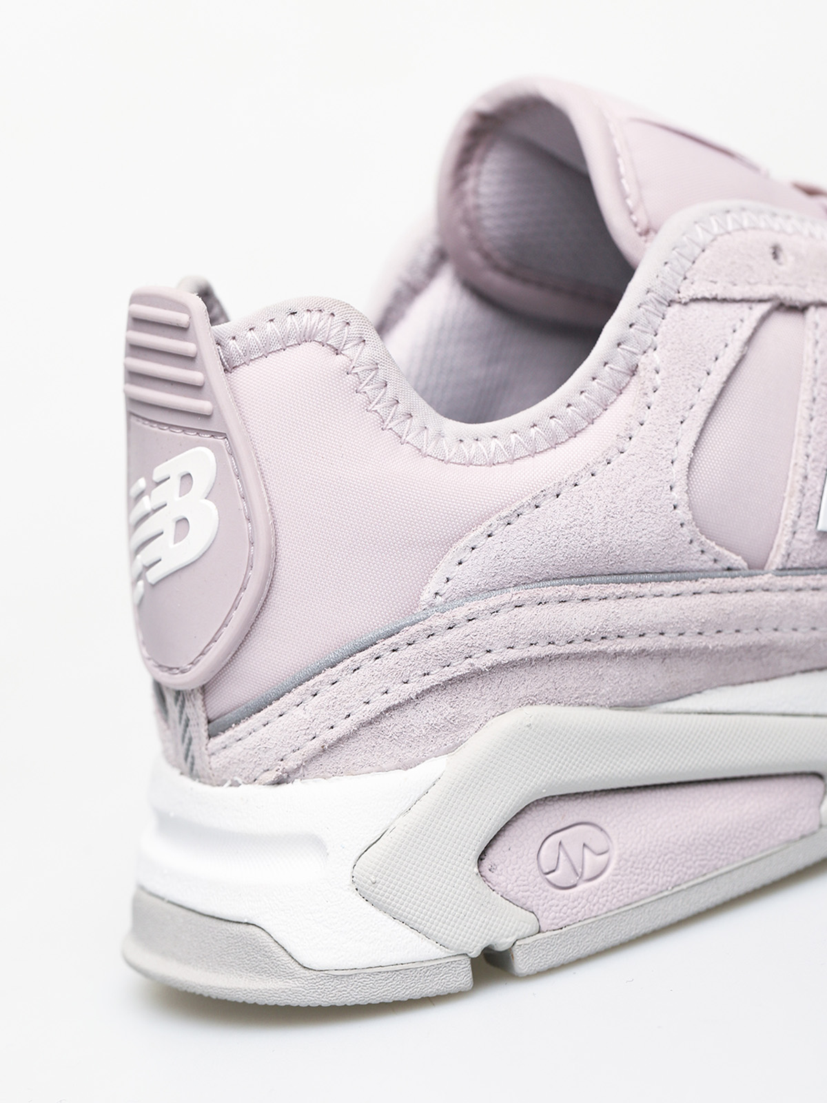 Buty New Balance XRCS Wmn (purple)