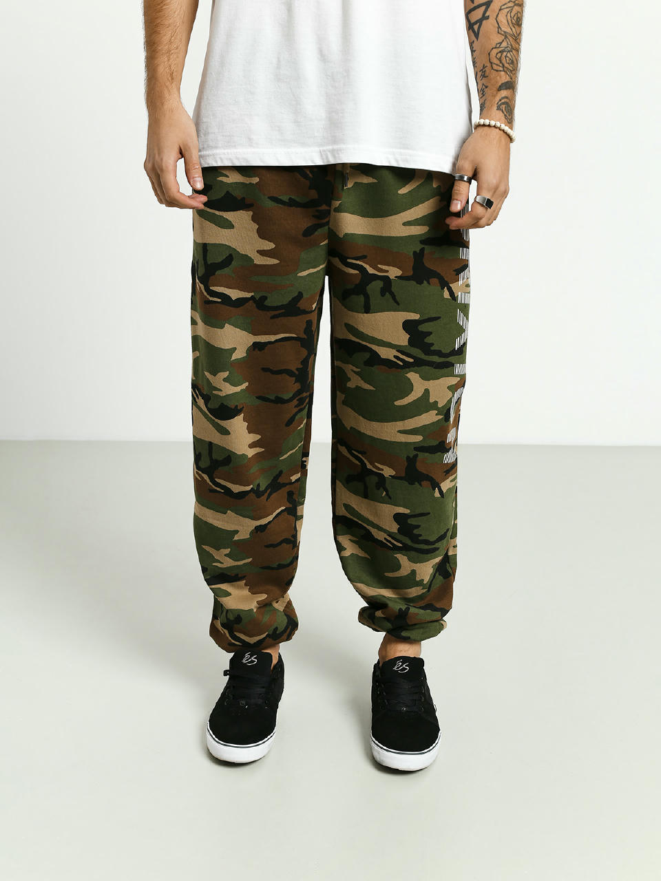 Spodnie Brixton Tread (woodland camo)