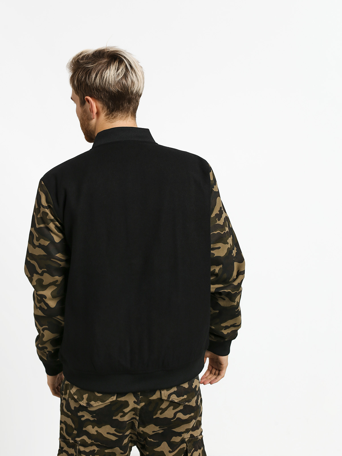 Kurtka eS Kapra (black/camo)