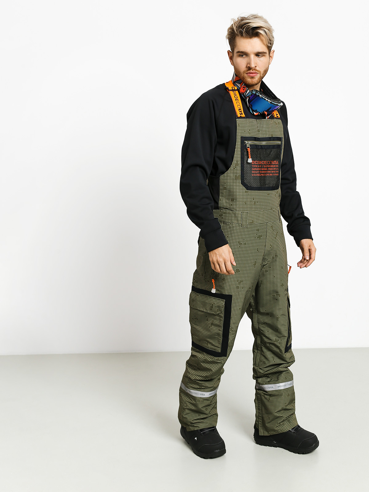 Męskie Spodnie snowboardowe DC Revival Bib (desert night camo)