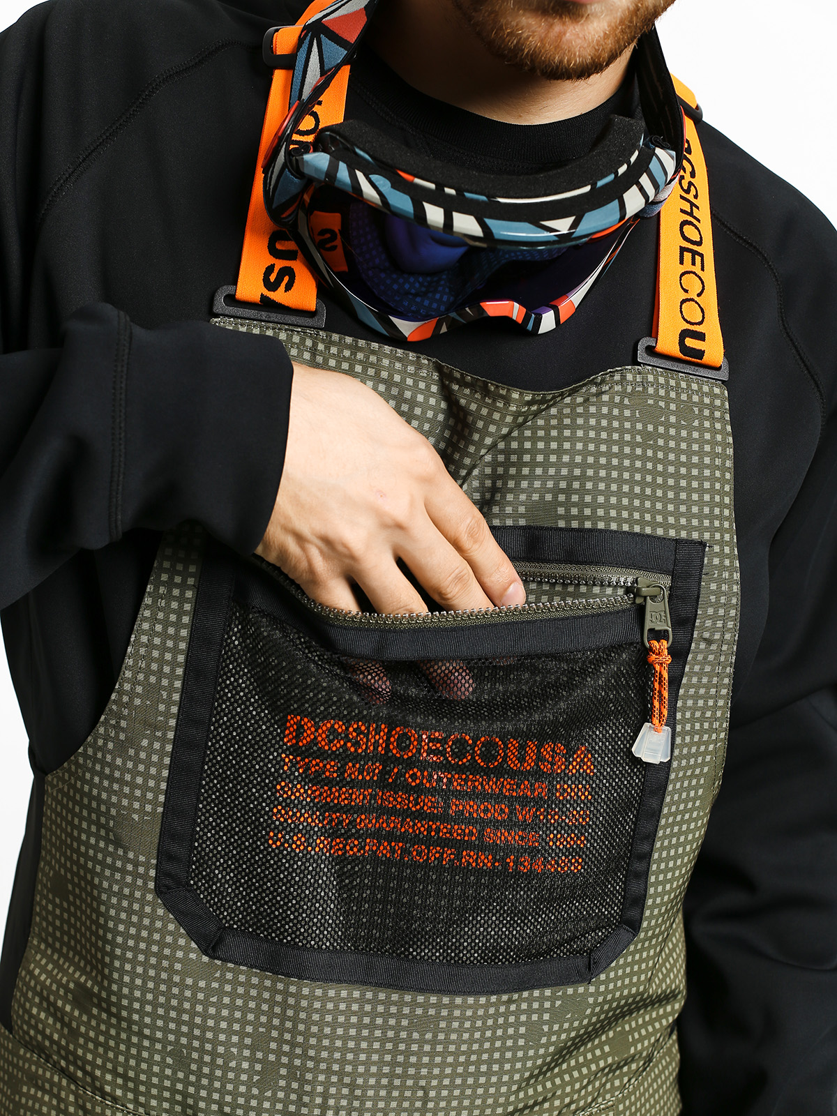 Męskie Spodnie snowboardowe DC Revival Bib (desert night camo)