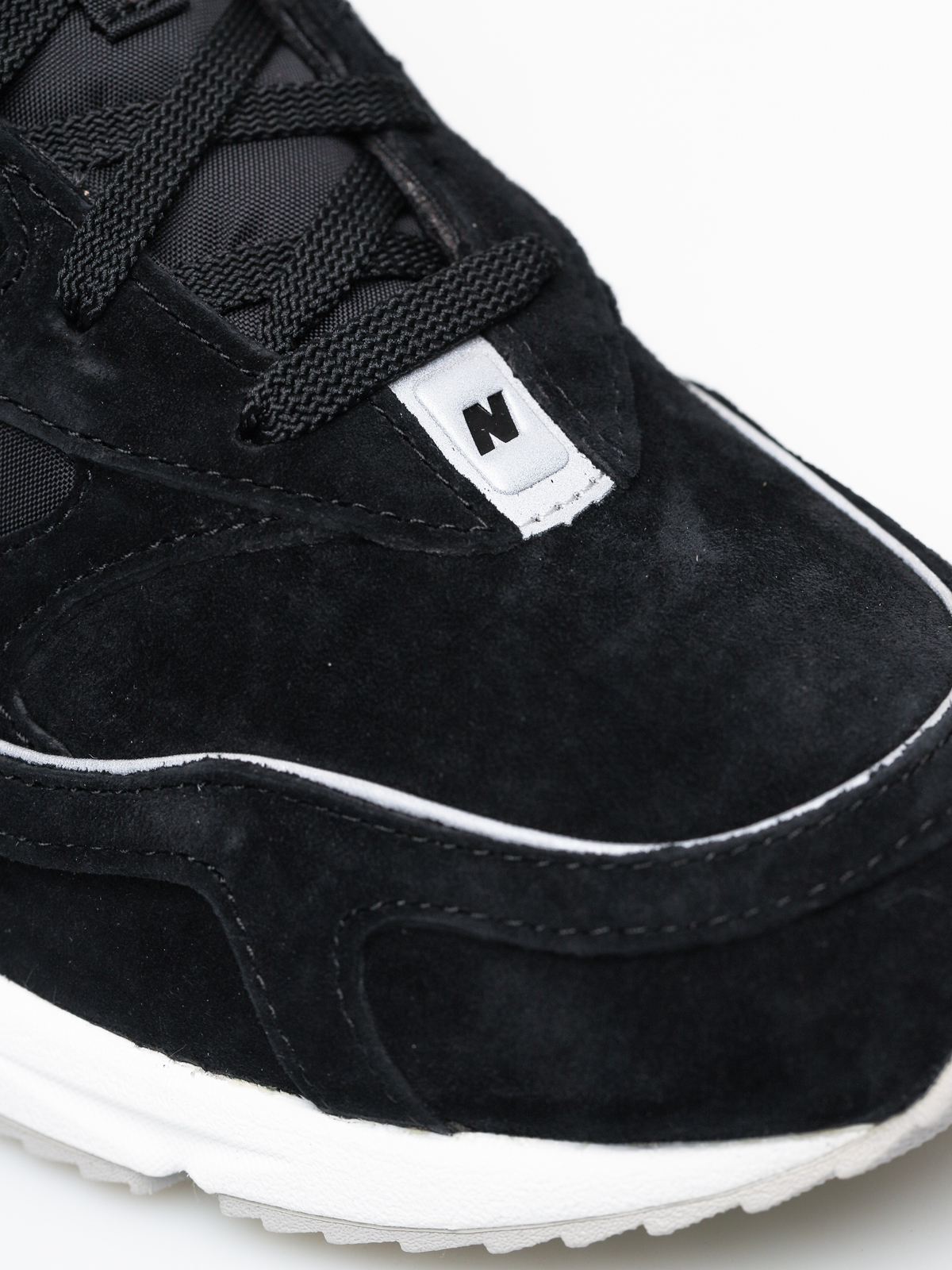 Buty New Balance XRCS (black/white)