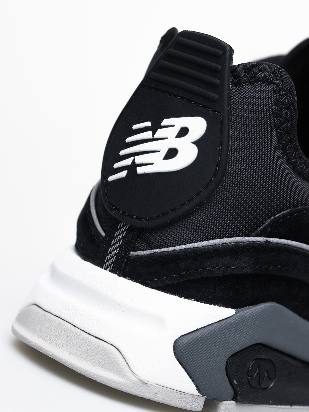 Buty New Balance XRCS (black/white)