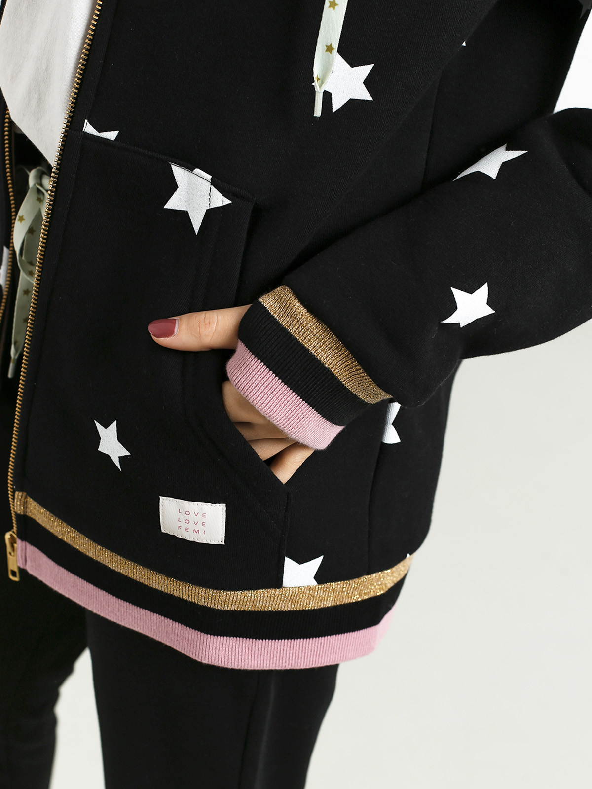 Bluza z kapturem Femi Stories Ini ZHD Wmn (sblk)