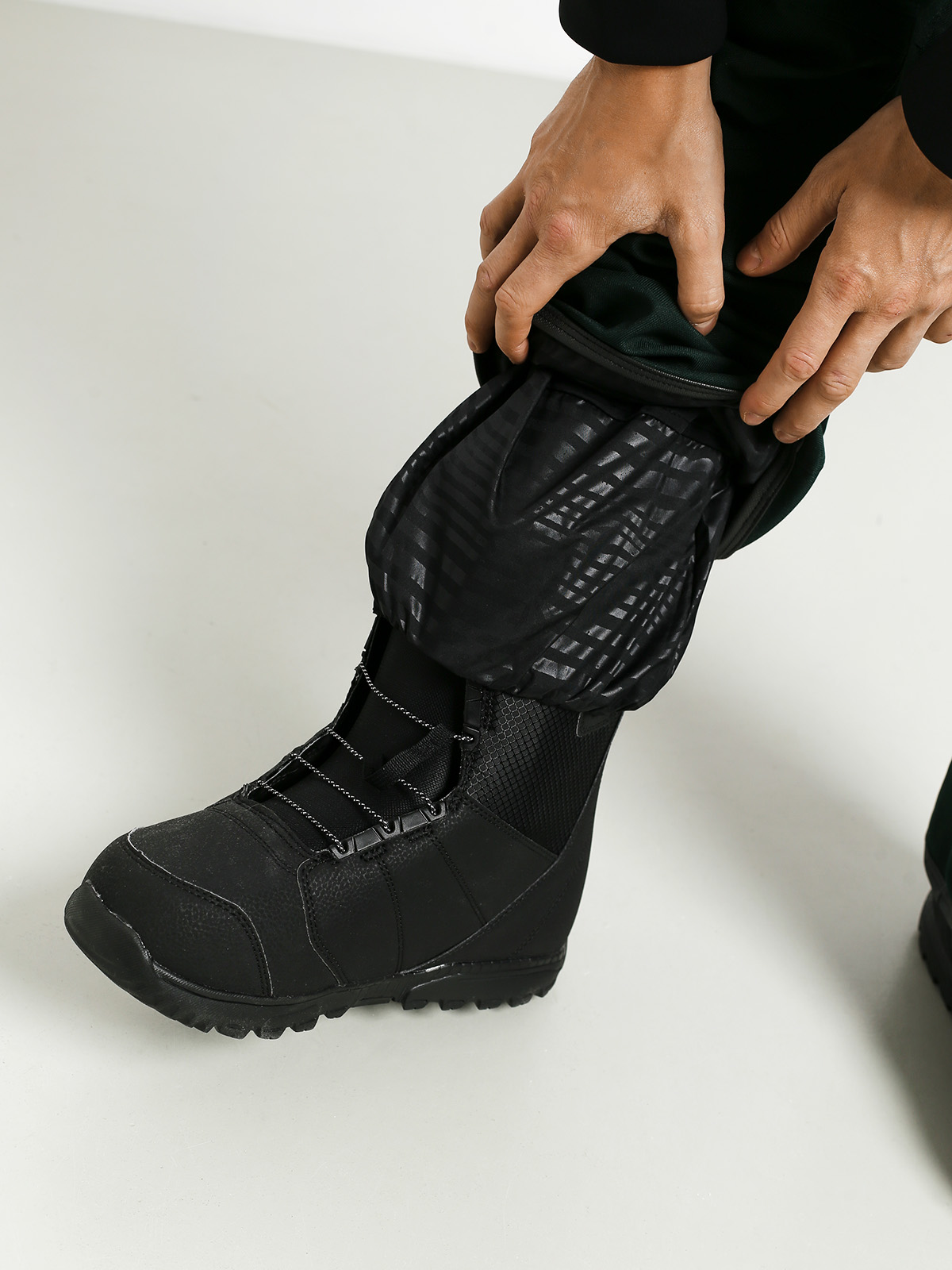 Męskie Spodnie snowboardowe Volcom Articulated (dkg)