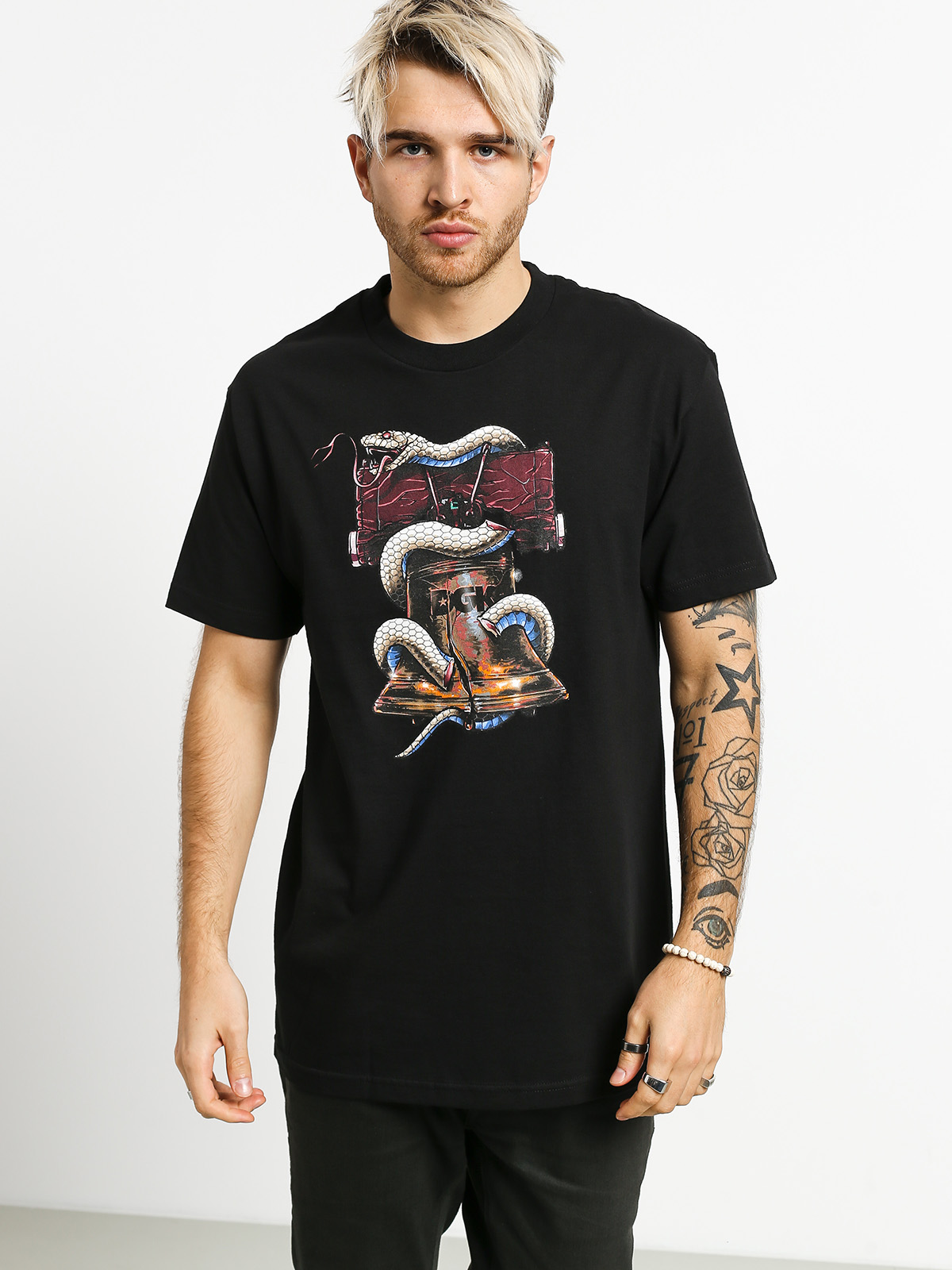 T-shirt DGK Liberty (black)