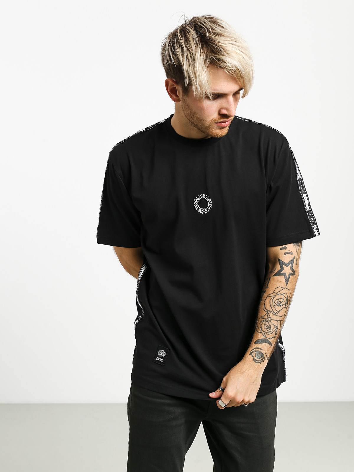 T-shirt MassDnm Gap (black)