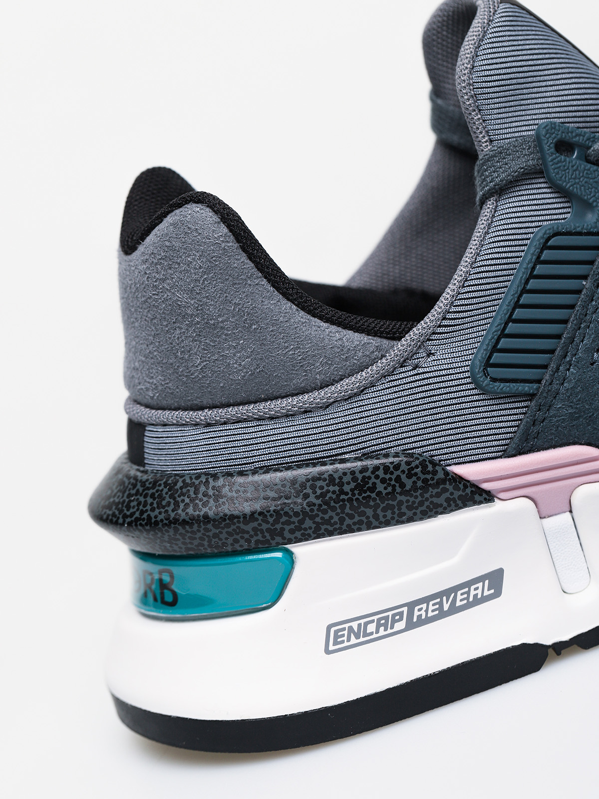 Buty New Balance 997S Wmn (black/grey)