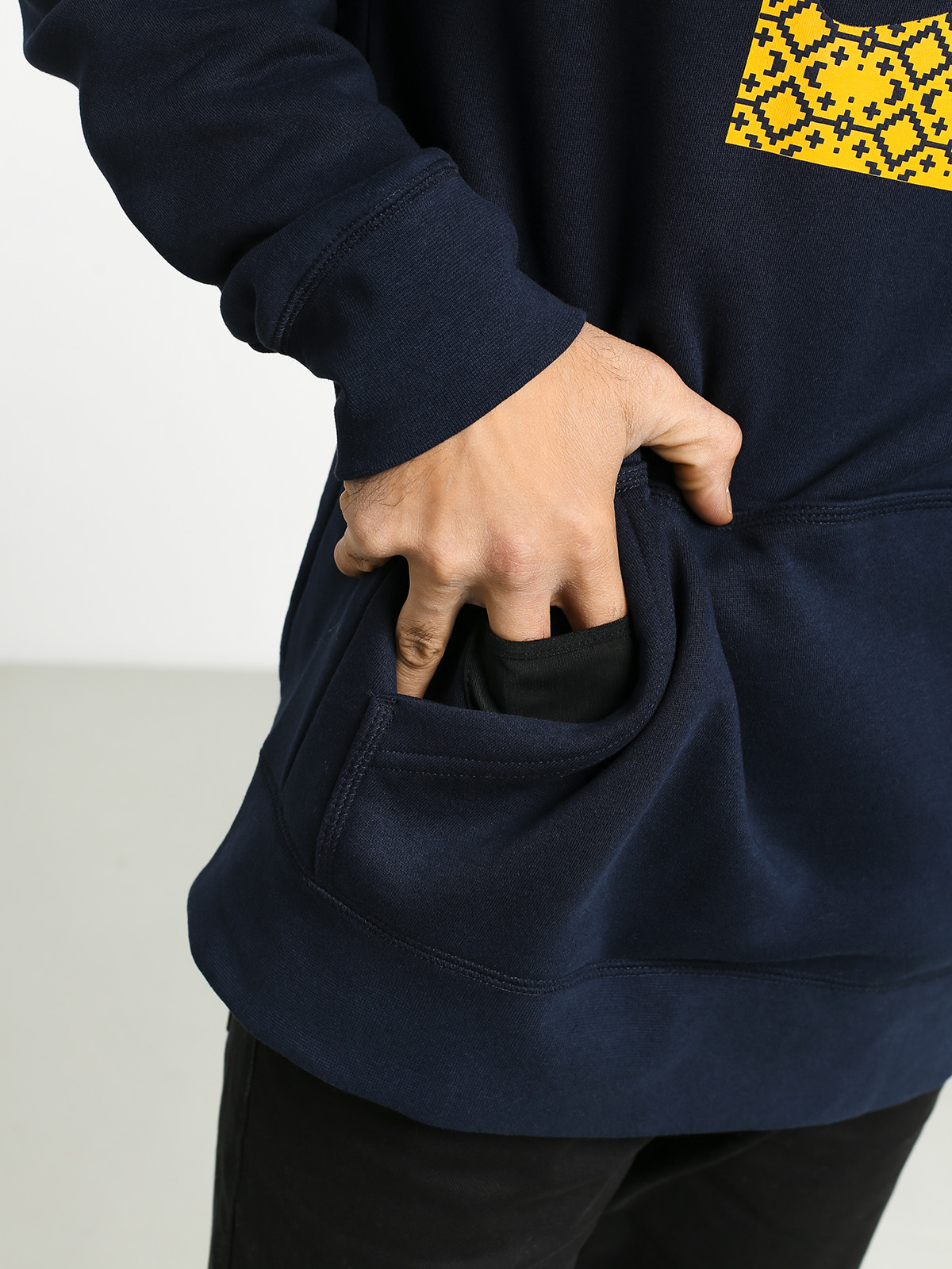 Bluza z kapturem Nike SB Nomad Hbr HD (obsidian/dark sulfur)