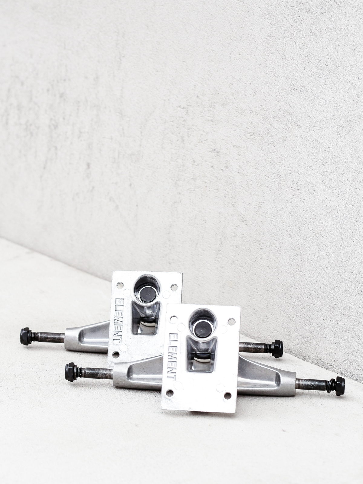 Traki Element Raw Trucks (assorted)