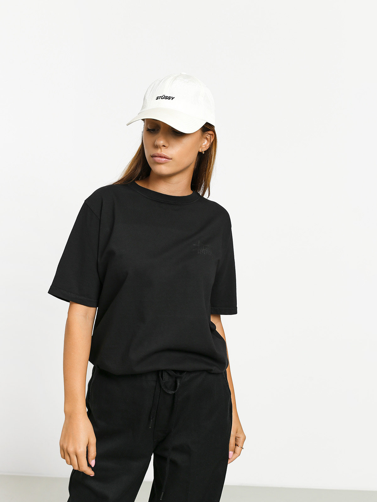 T-shirt Stussy Basic Logo Pig Dyed Wmn (black)