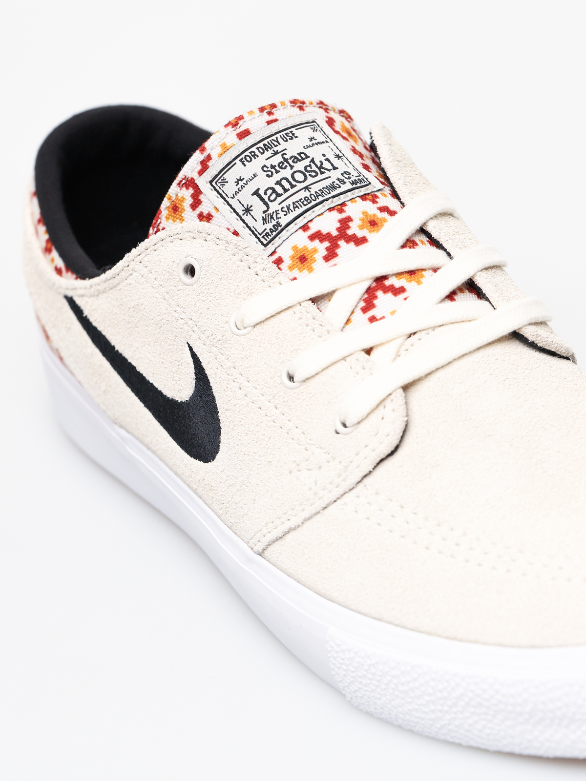 Buty Nike SB Zoom Janoski Rm Premium (pale ivory/black mystic red pale ivory)