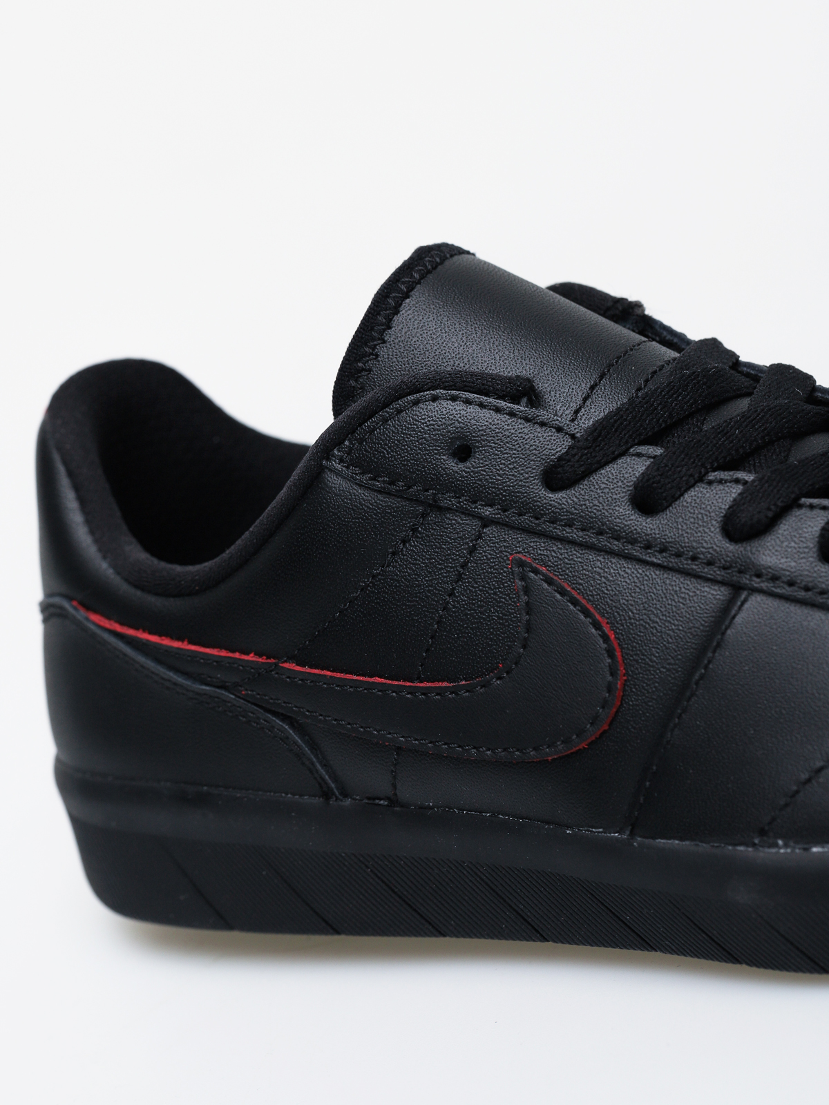 Buty Nike SB Team Classic Premium (black/black university red pacific blue)