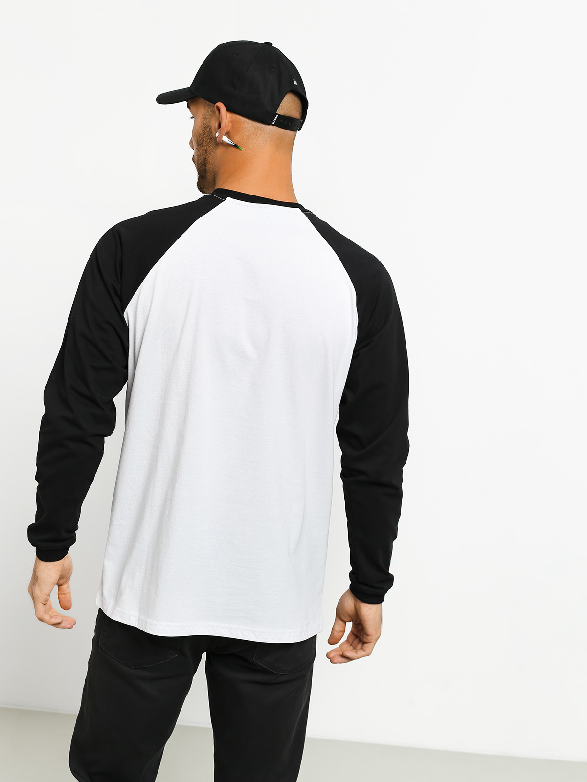 Longsleeve Nervous Classic (white/black)