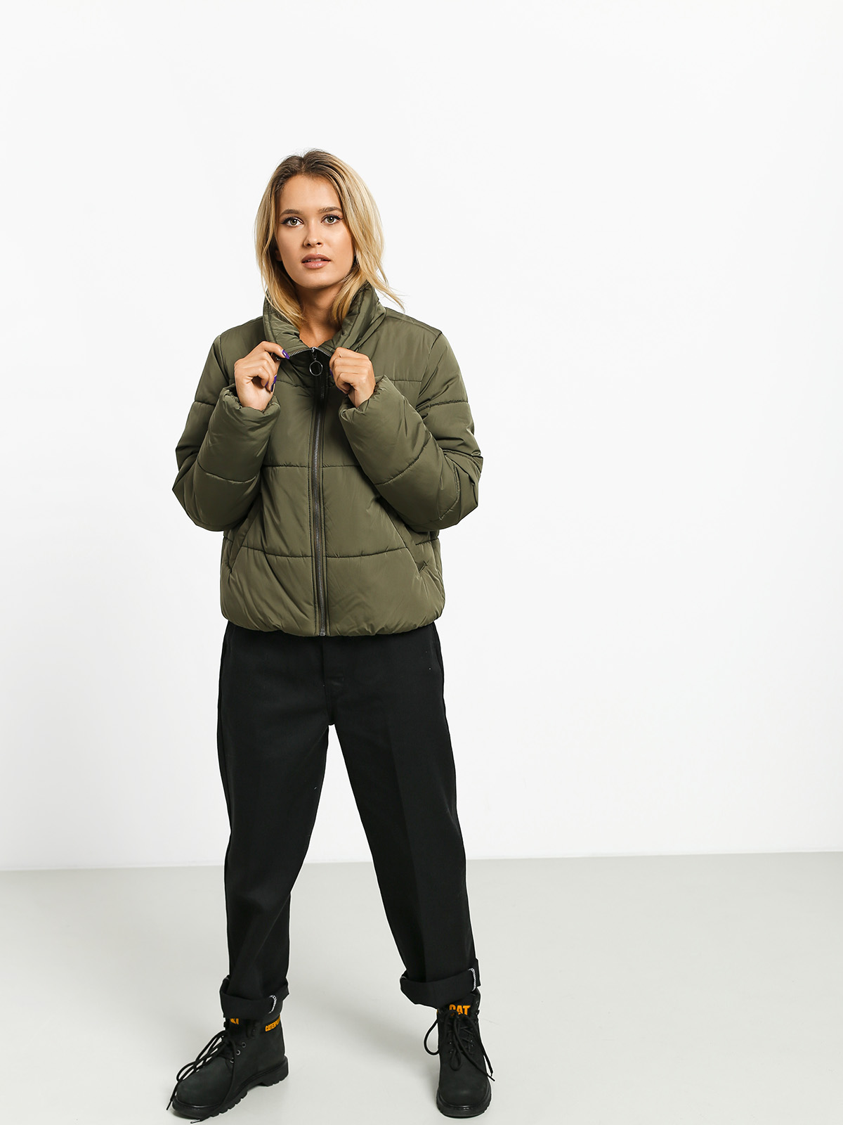 Kurtka Vans Foundry Wmn (grape leaf)