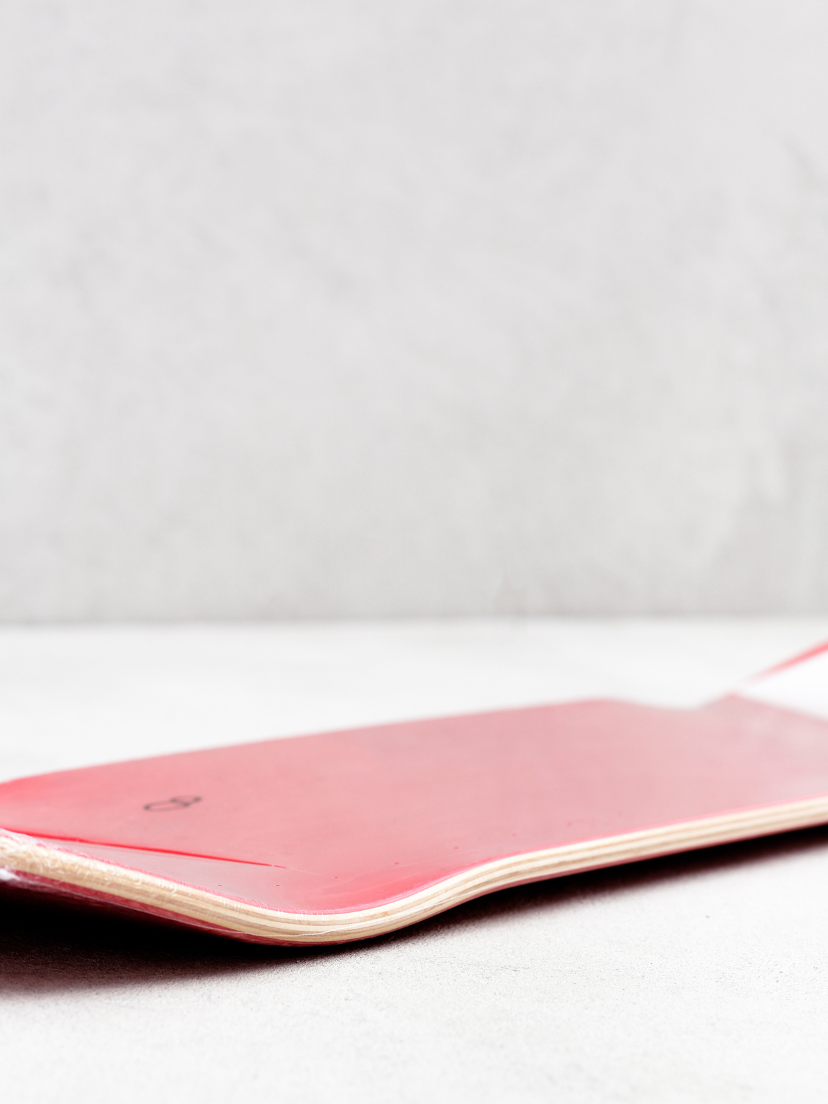 Deck Youth Skateboards Triangle Logo (red)