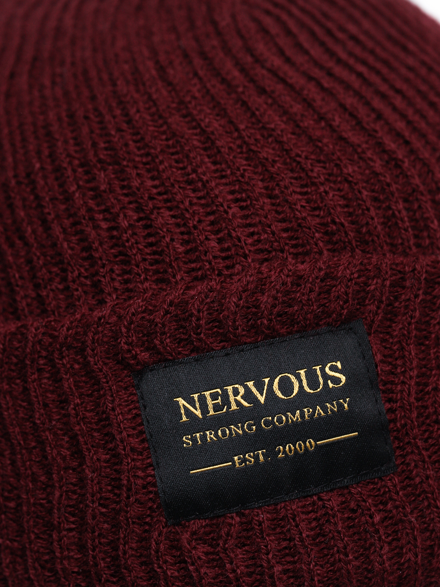 Czapka zimowa Nervous Goldtag (maroon)