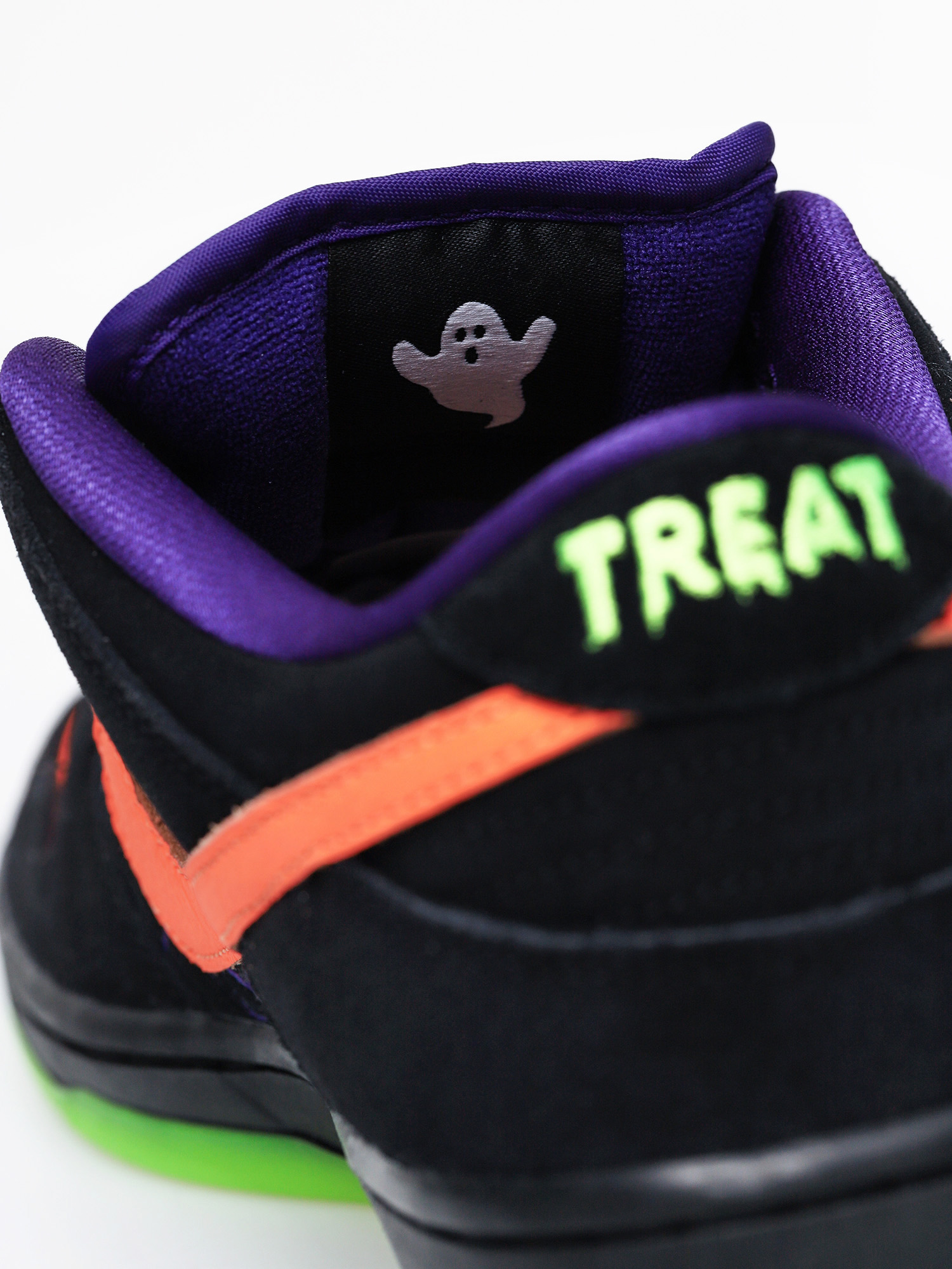 Buty Nike SB Dunk Low Pro (black/total orange court purple volt)