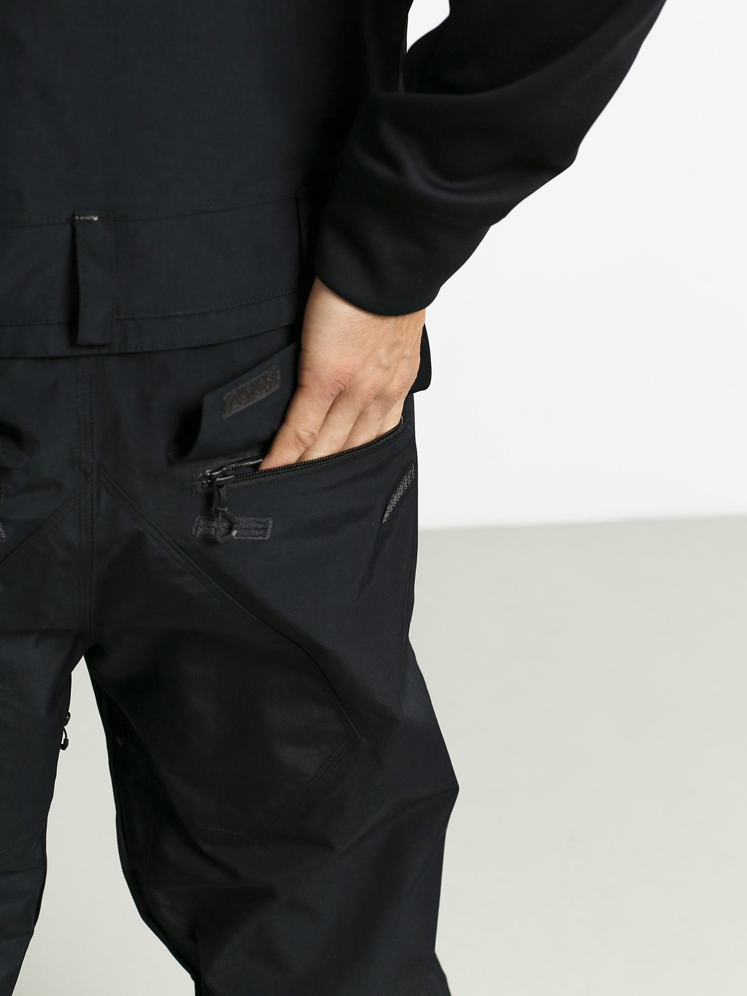 Męskie Spodnie snowboardowe Volcom Rain Gore Bib Overall (blk)