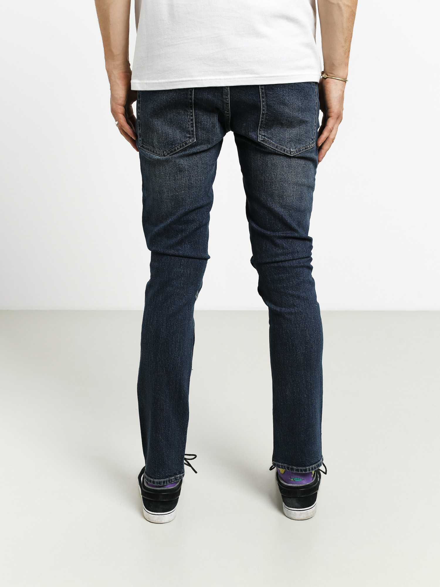 Spodnie Volcom 2X4 Denim (medium blue wash)