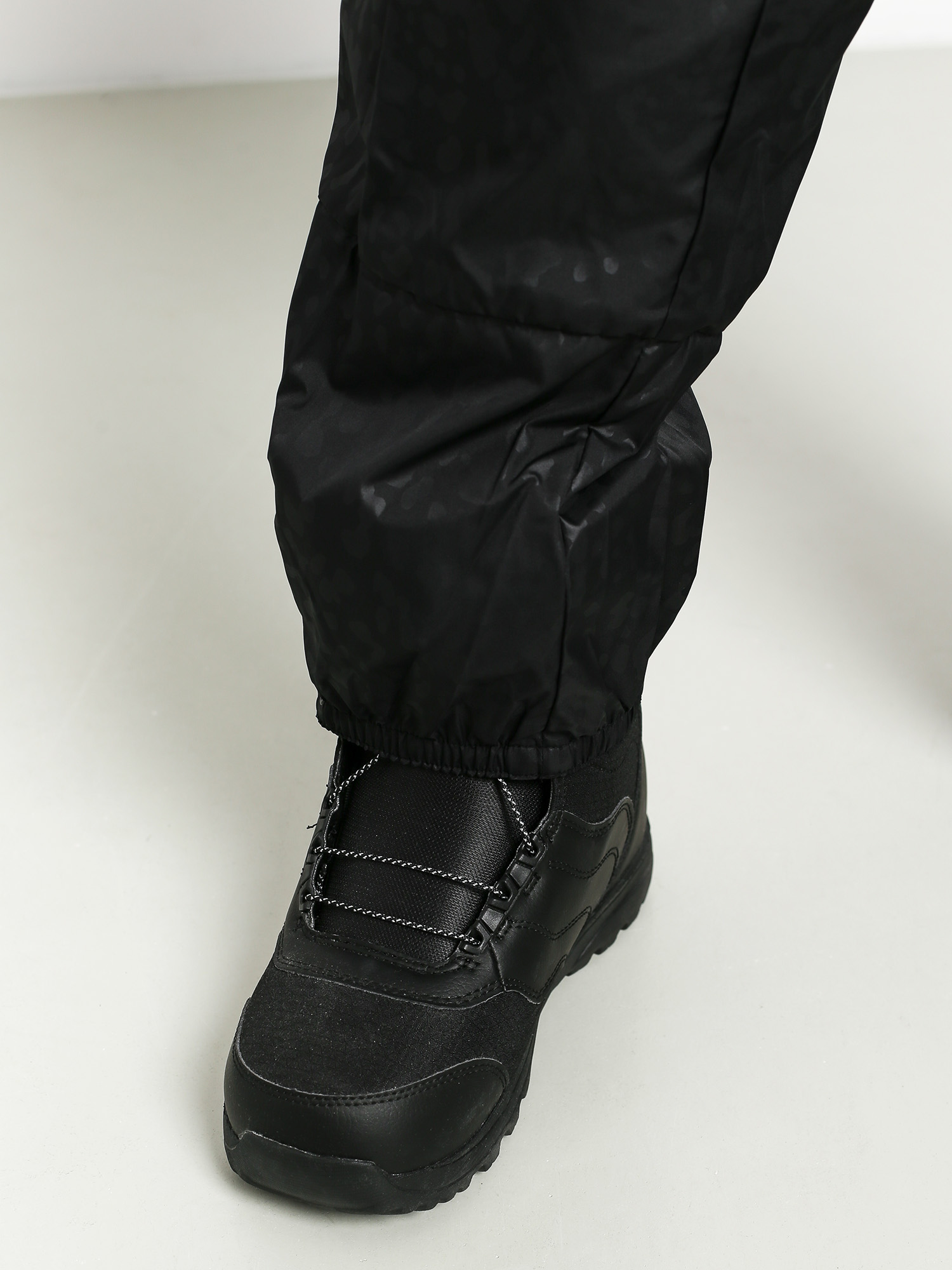 Damskie Spodnie snowboardowe Volcom Hallen (vbk)
