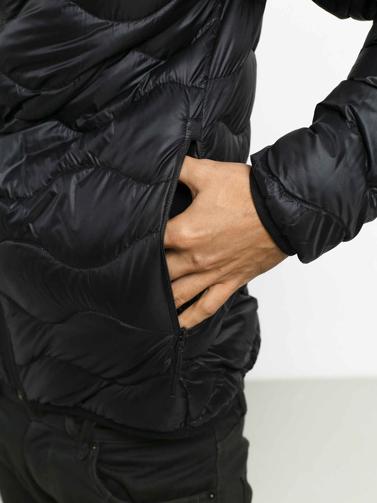 Kurtka Peak Performance Helium Hj (black)