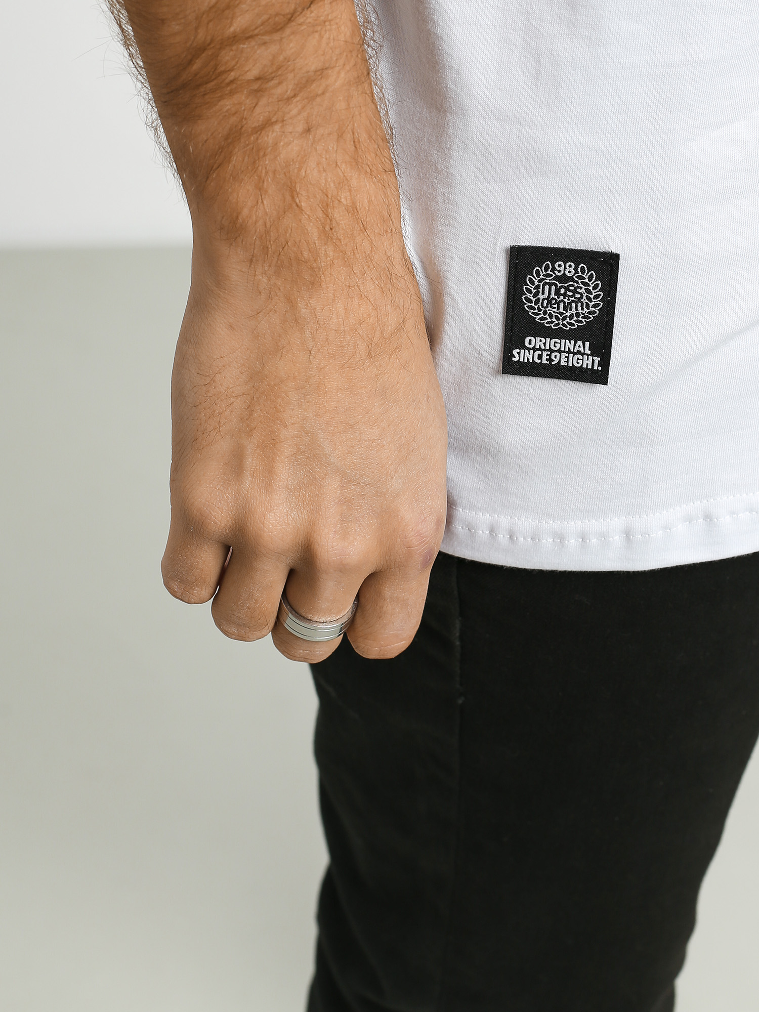 T-shirt MassDnm Signature Small Logo (white)