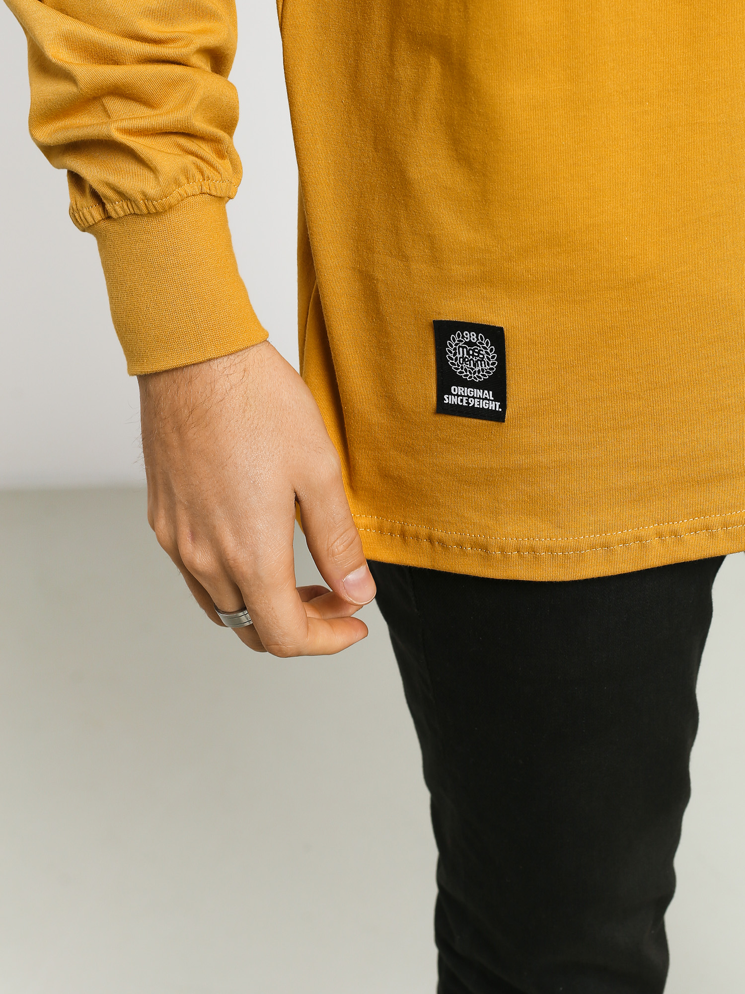 Longsleeve MassDnm Signature Small Logo (wheat)