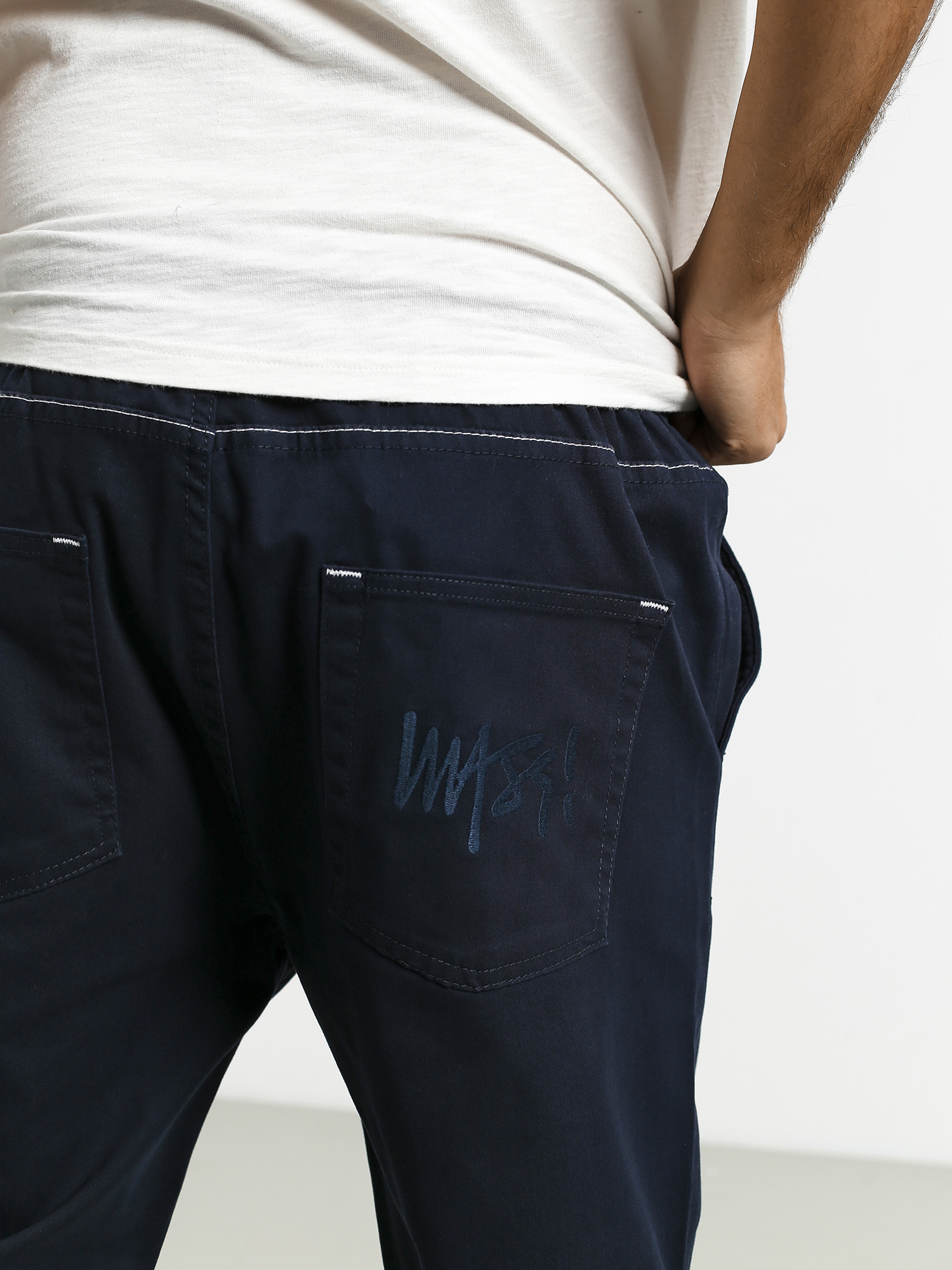 Spodnie MassDnm Signature Jogger Sneaker Fit (navy)