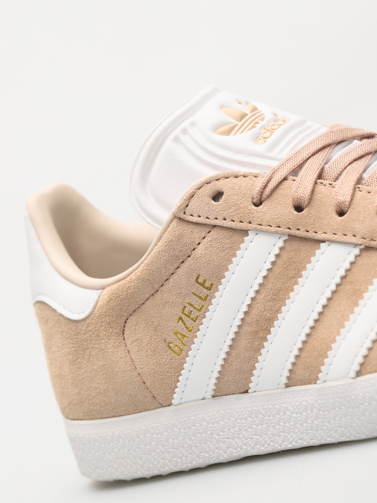 Buty adidas Gazelle Wmn (ashpea/ftwwht/linen)