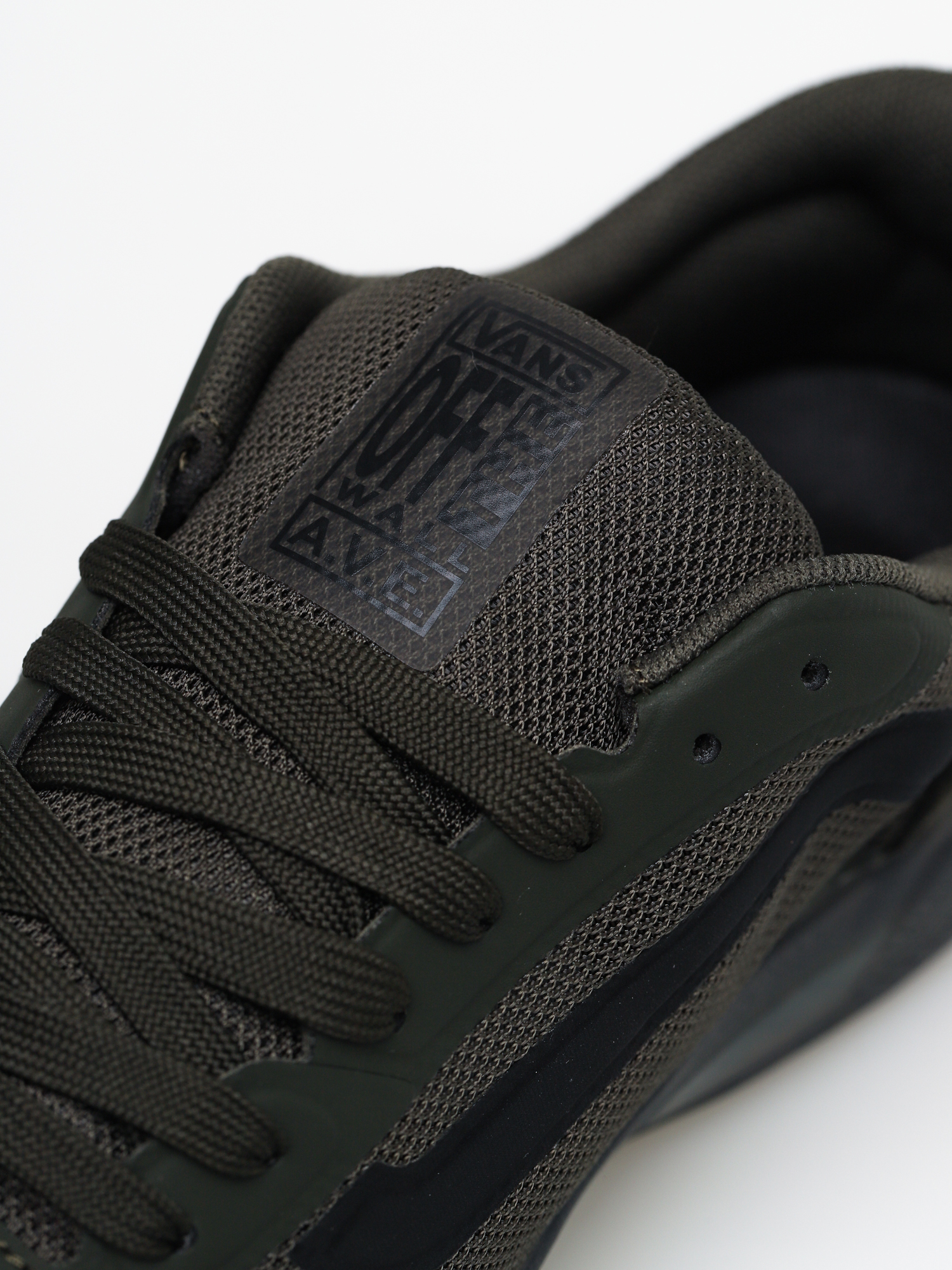 Buty Vans Ave Pro (rainy day/forest night/black)