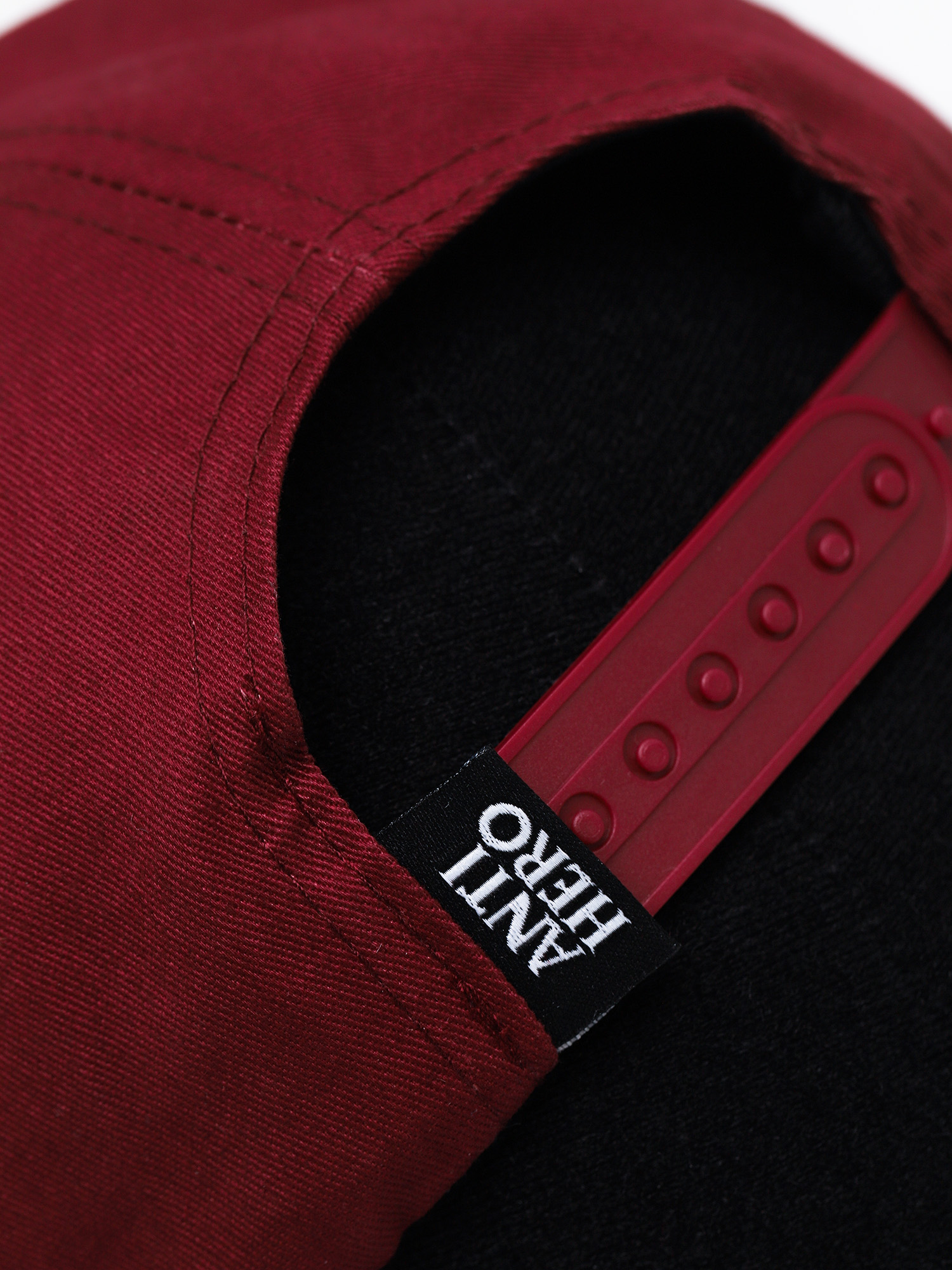 Czapka z daszkiem Antihero Adj Pigeon Snap ZD (maroon)