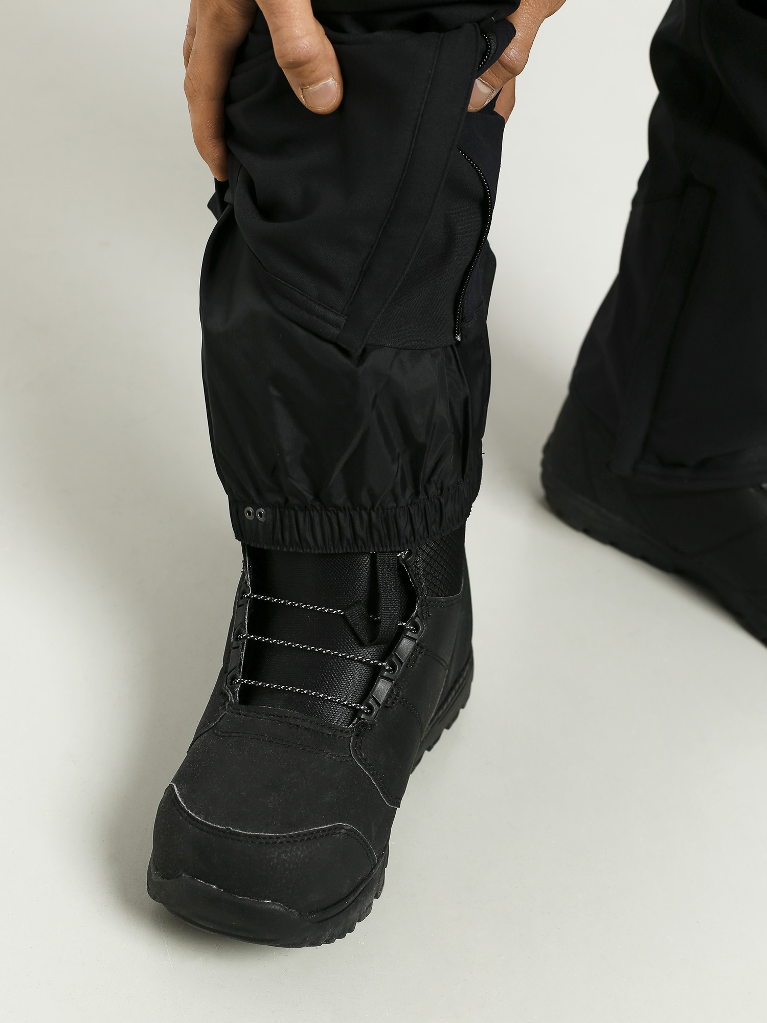 Męskie Spodnie snowboardowe ThirtyTwo Mullair (black)