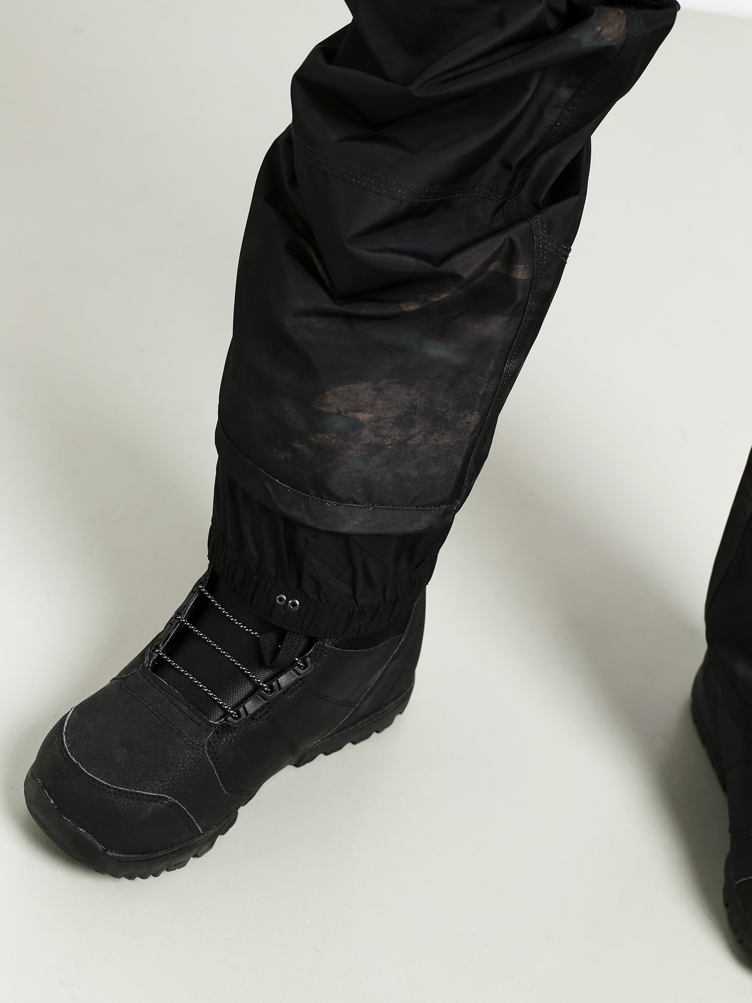 Męskie Spodnie snowboardowe ThirtyTwo Fatigue (brown/camo)