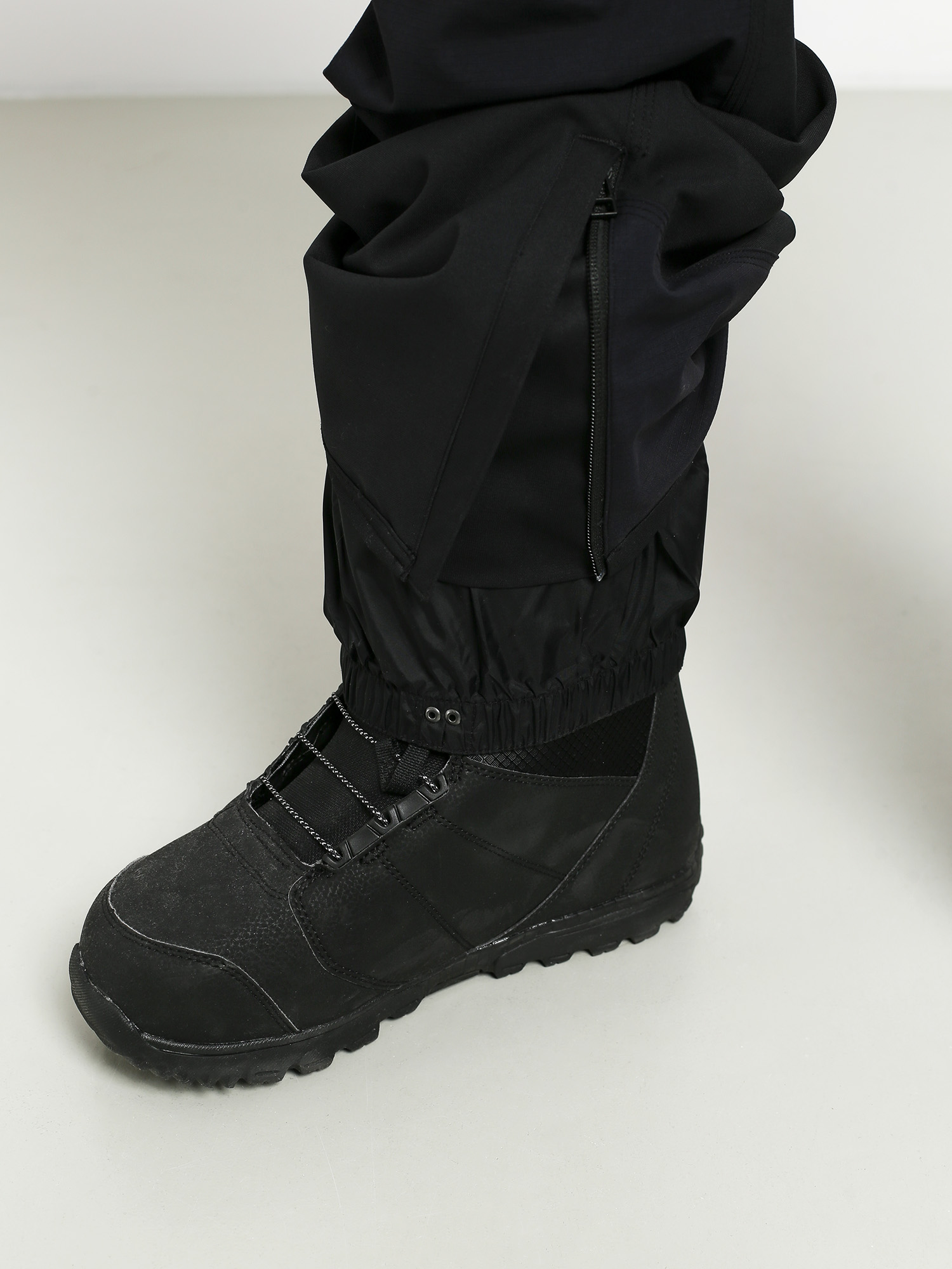 Męskie Spodnie snowboardowe ThirtyTwo Mullair Bib (black)