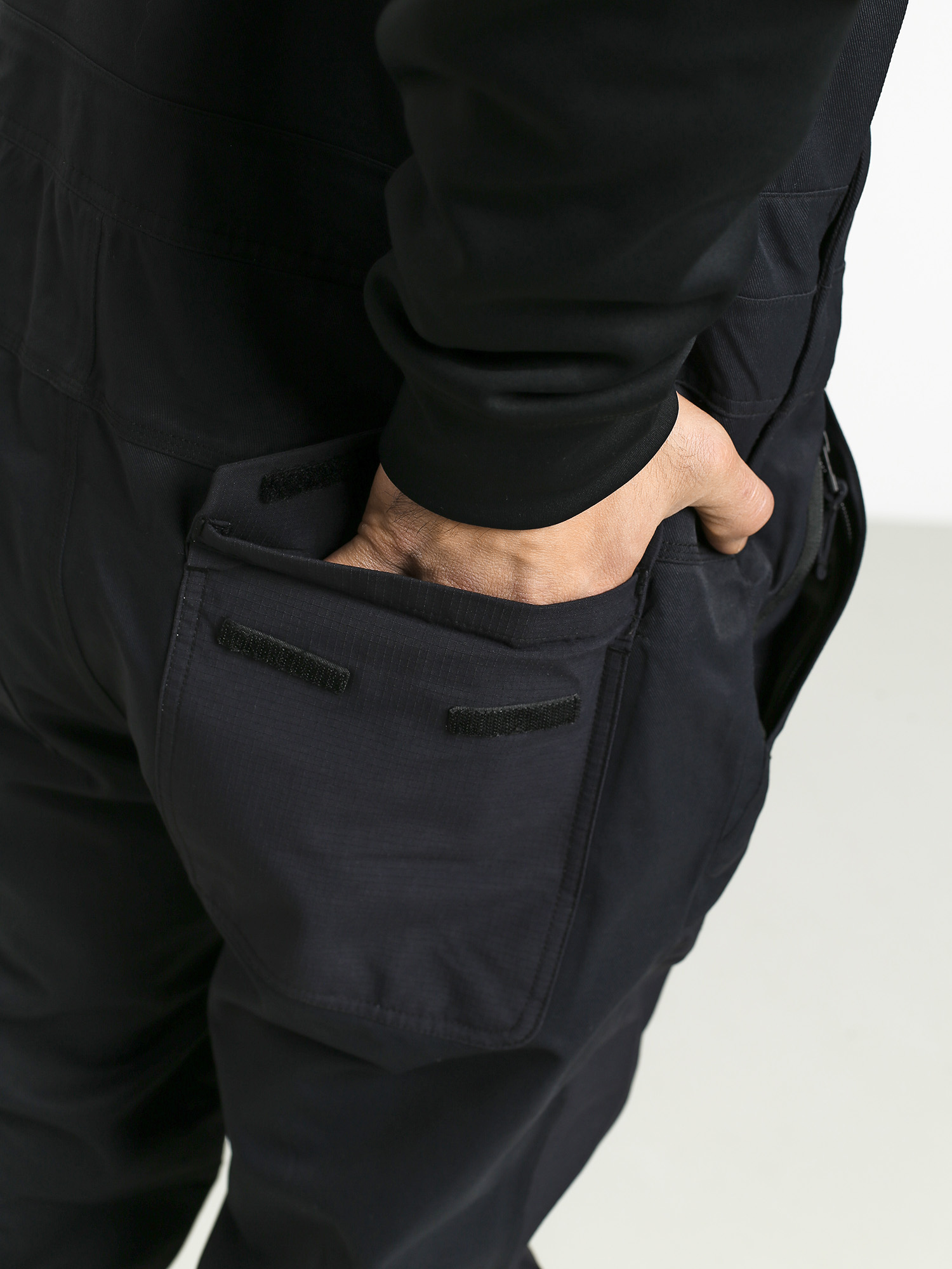 Męskie Spodnie snowboardowe ThirtyTwo Basement Bib (black)