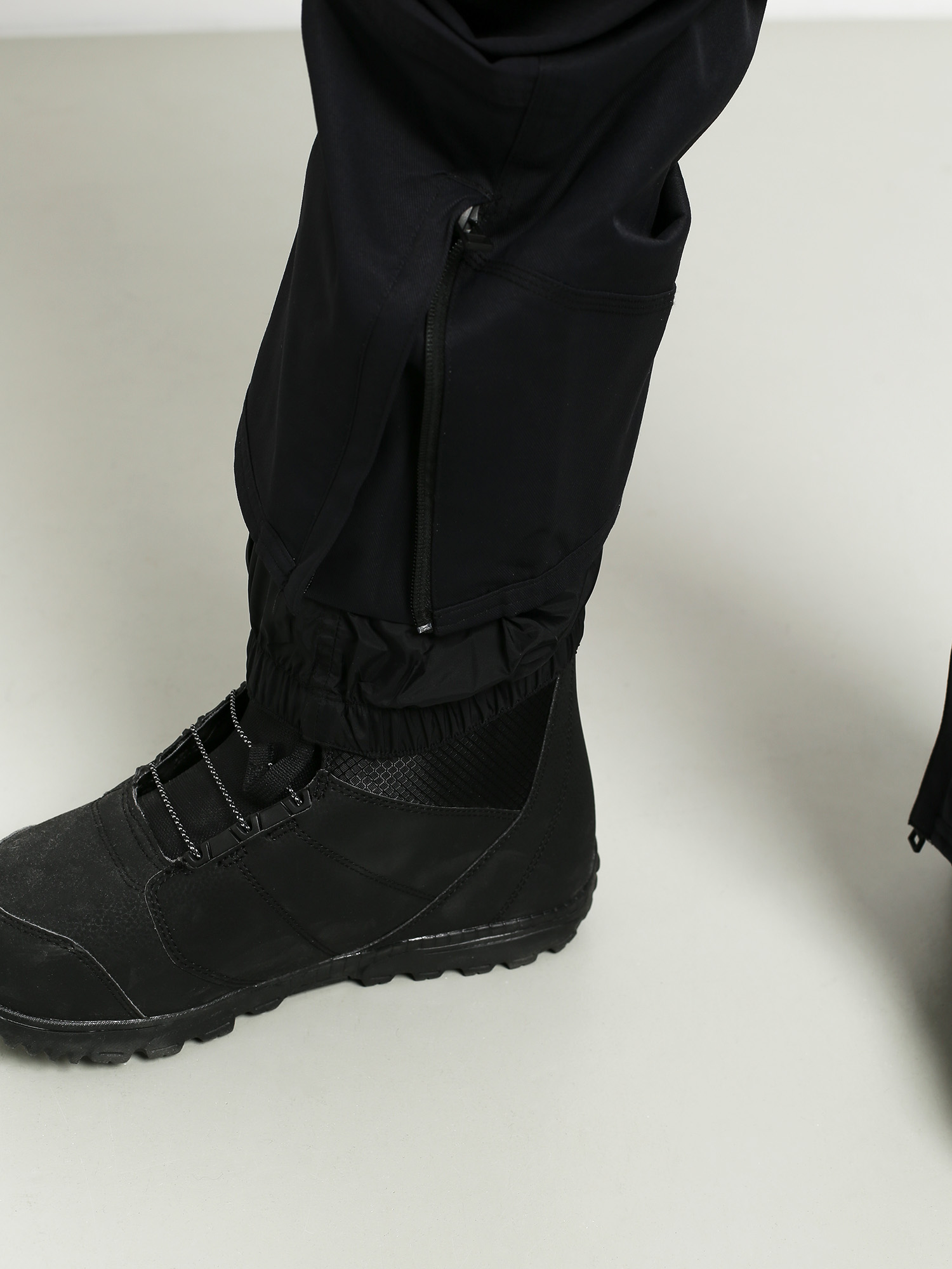 Męskie Spodnie snowboardowe ThirtyTwo Basement Bib (black)