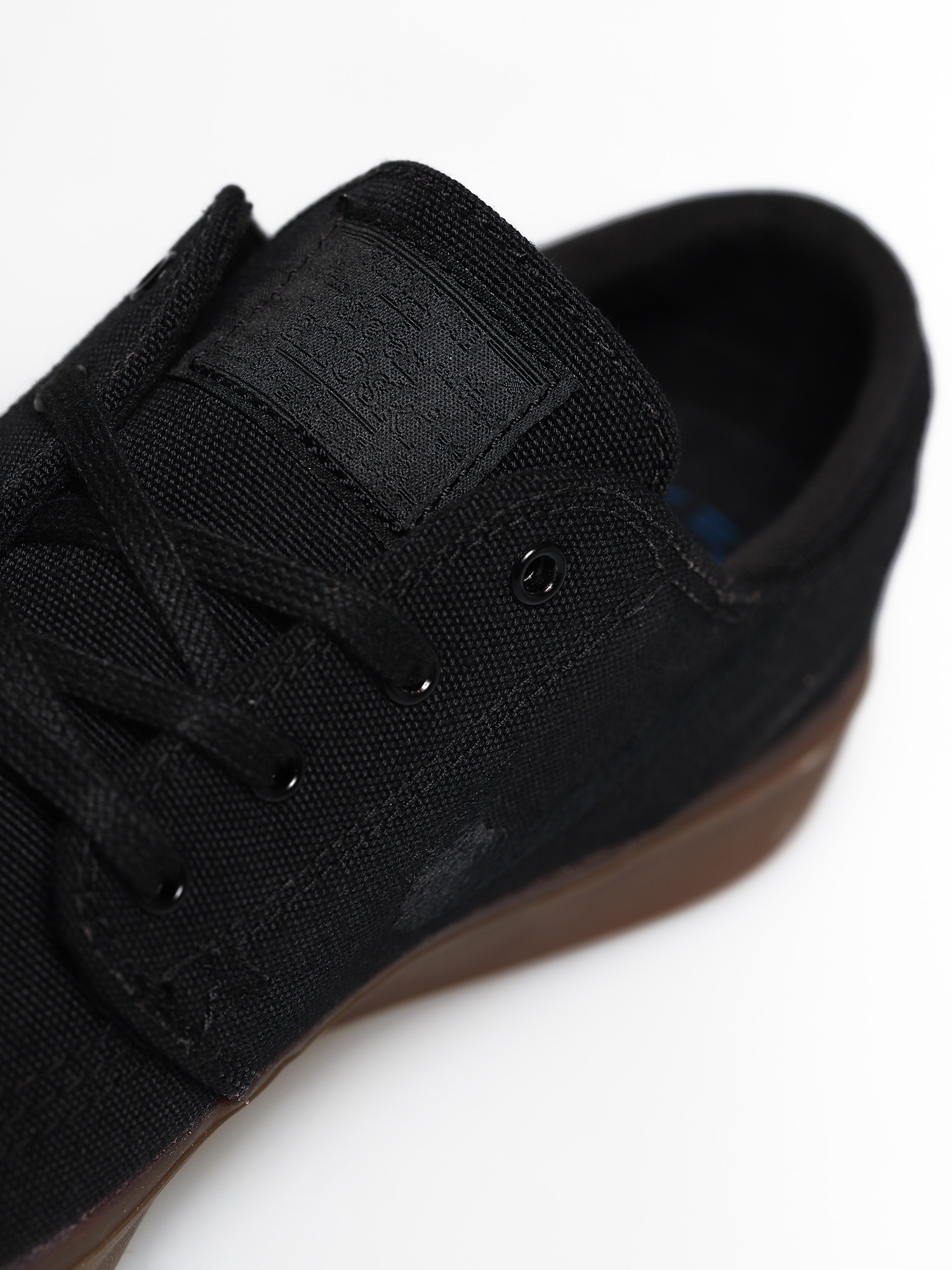 Buty Nike SB Zoom Janoski Canvas Rm (black/black gum light brown black)